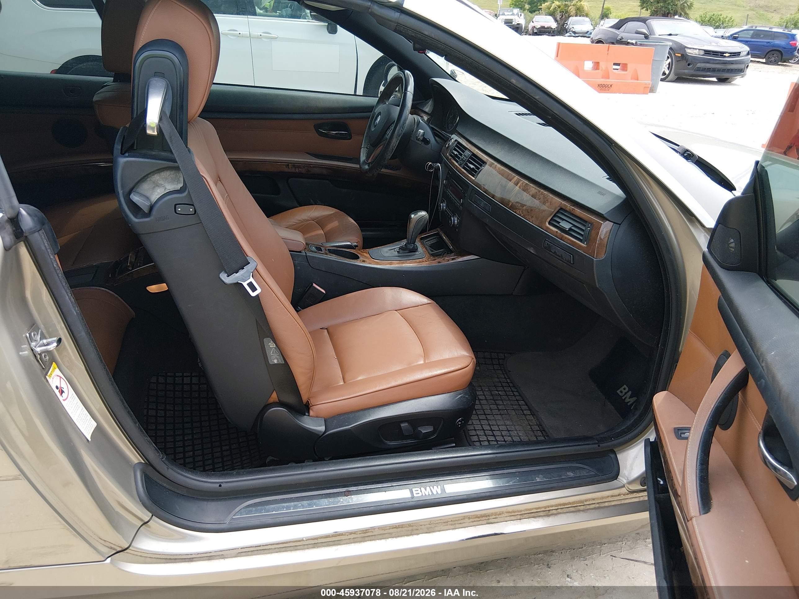 2008 Bmw 335i   Champagne vin: WBAWL73538PX58951