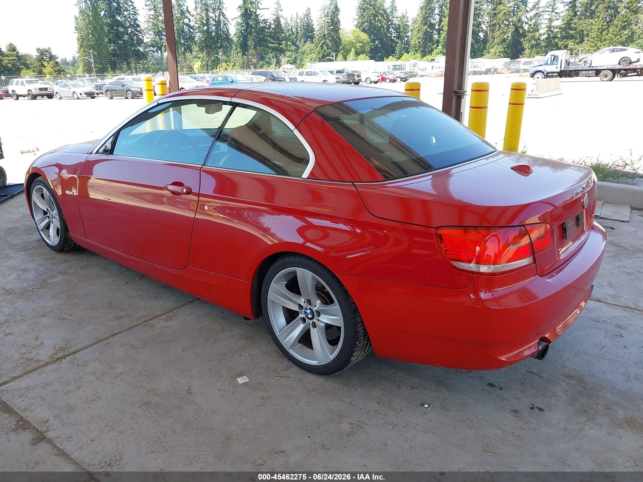 2008 Bmw 335i   Red vin: WBAWL73538PX59503