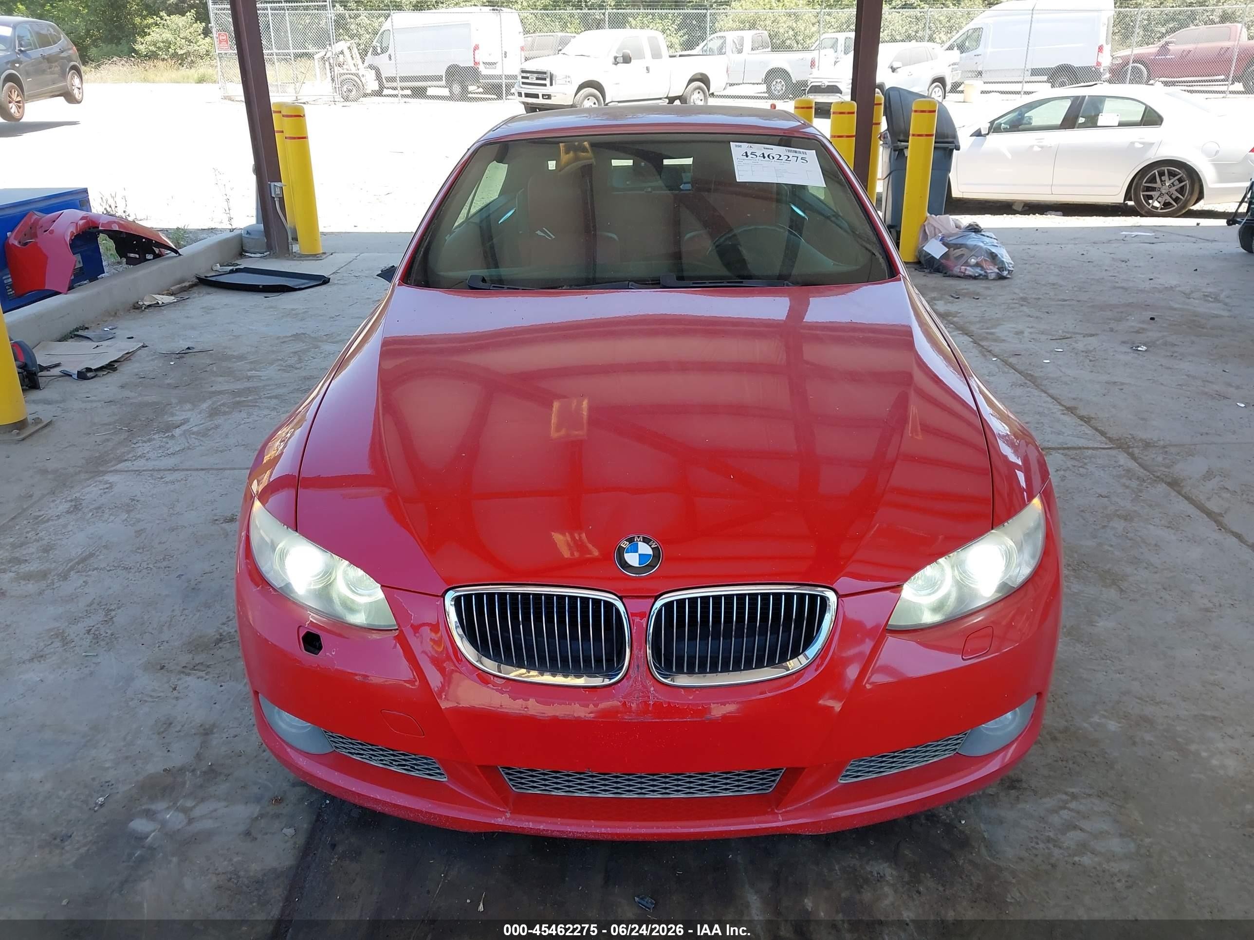 2008 Bmw 335i   Red vin: WBAWL73538PX59503