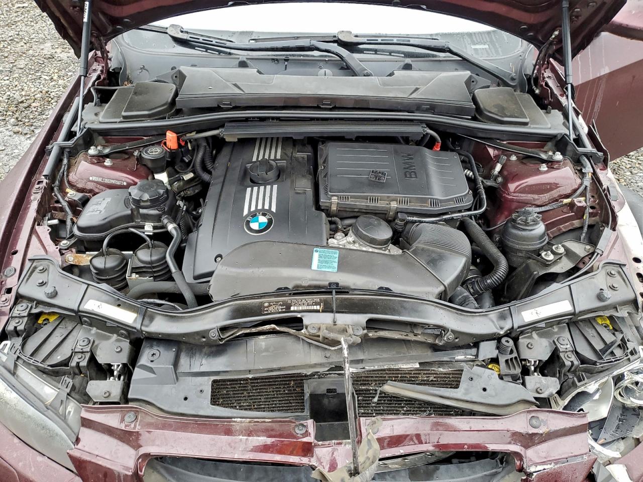 2007 Bmw 335 I Burgundy vin: WBAWL73557PX45973