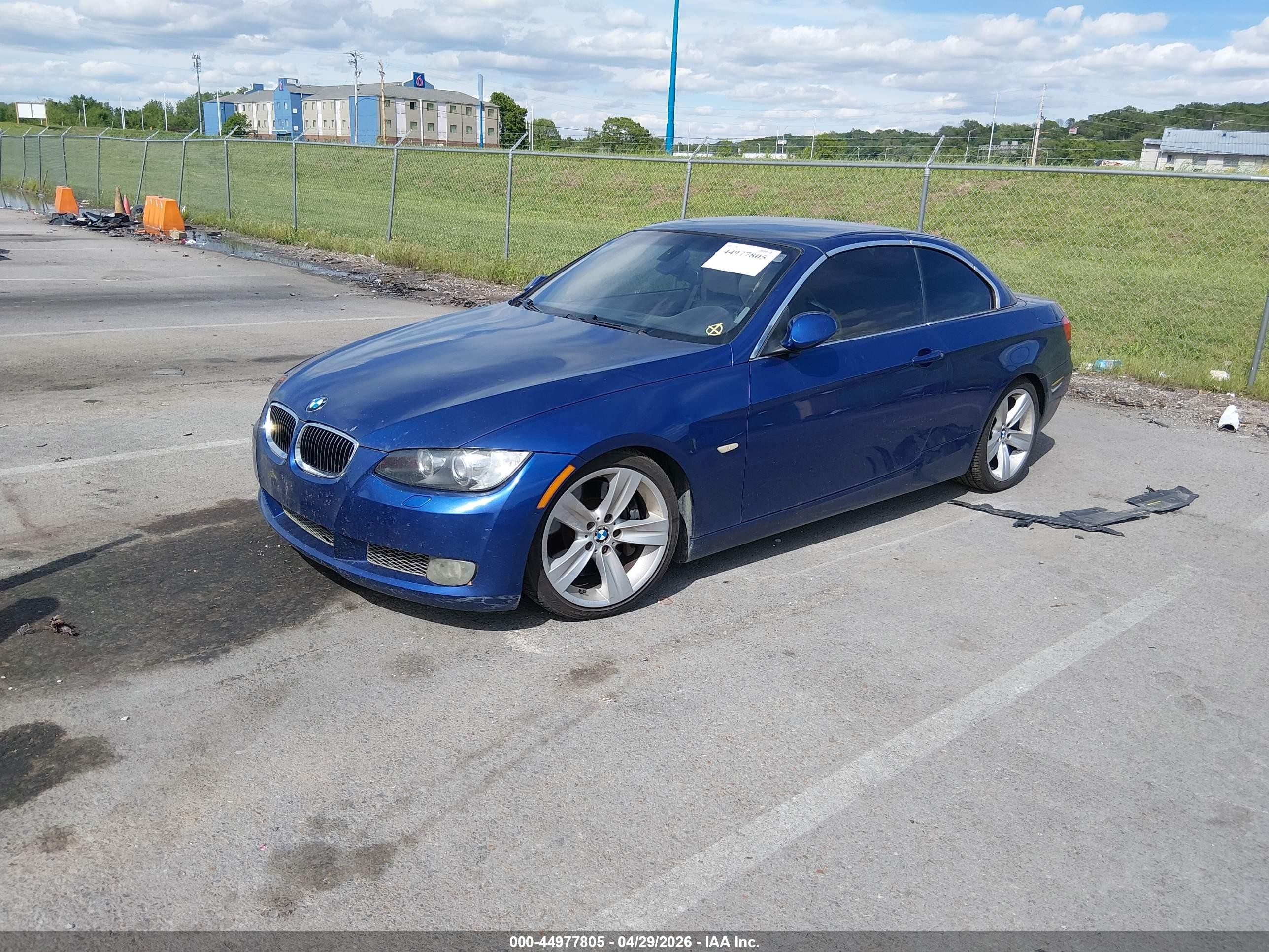 2007 Bmw 335i Blue vin: WBAWL73577PX45215