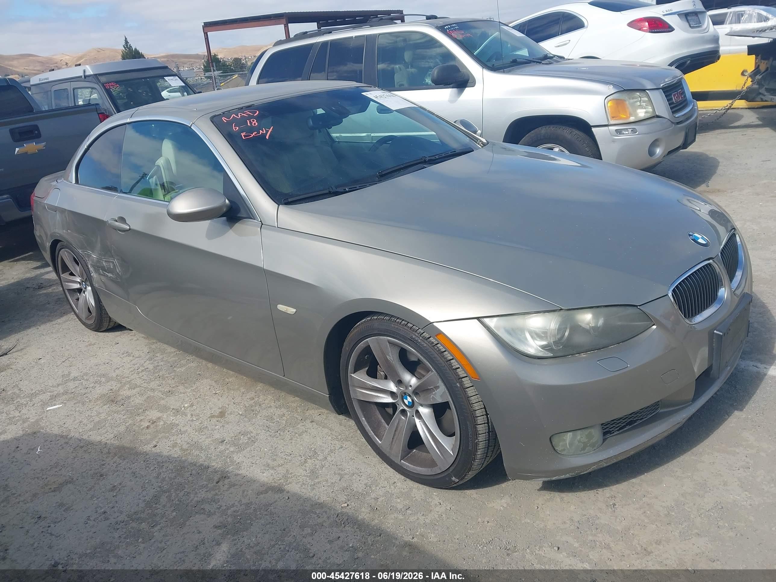 2008 Bmw 335i   Золотой vin: WBAWL73598PX54807