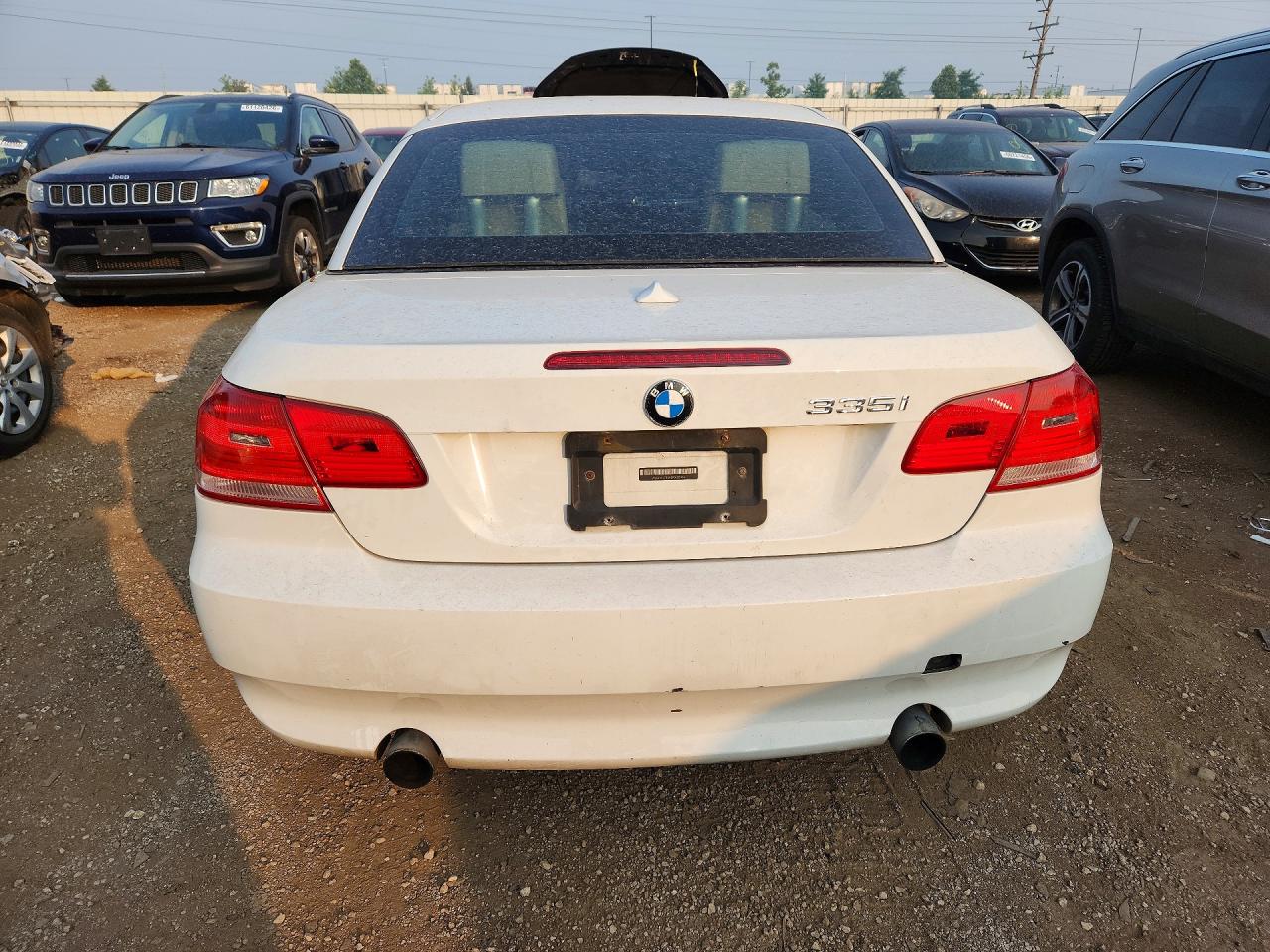 2008 Bmw 335 I White vin: WBAWL73598PX58064