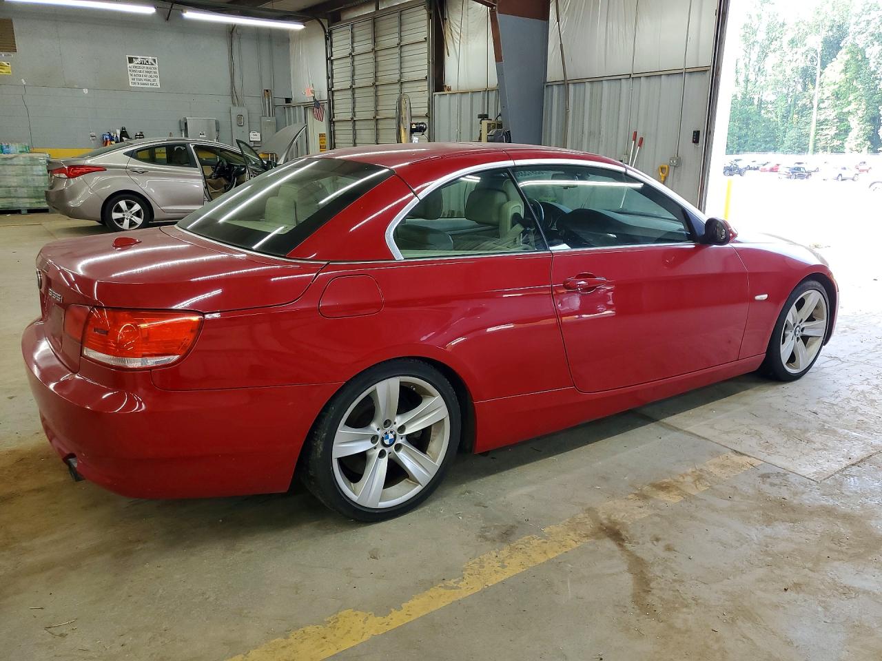 2009 Bmw 335 I Red vin: WBAWL73599P473804