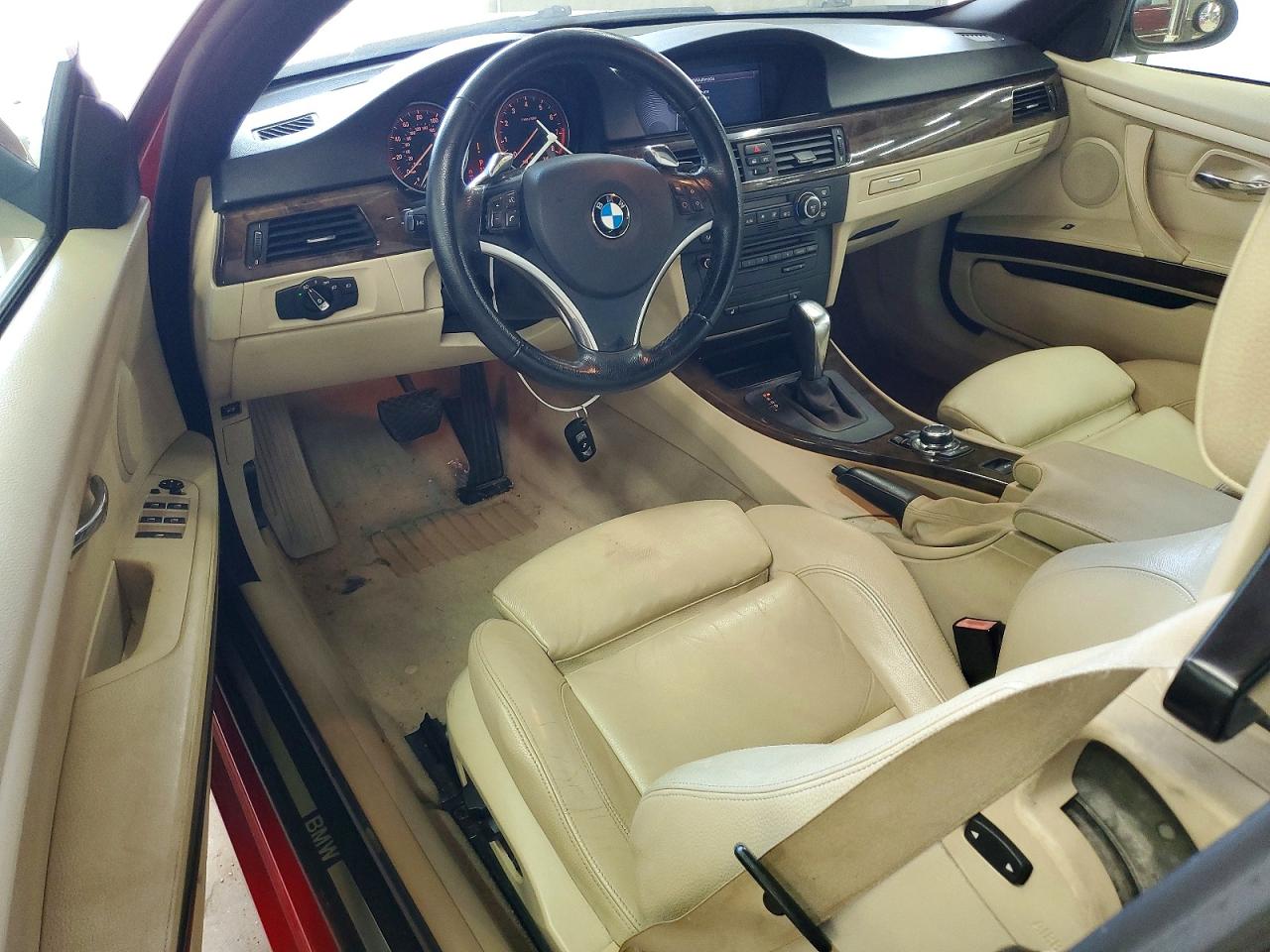 2009 Bmw 335 I Red vin: WBAWL73599P473804