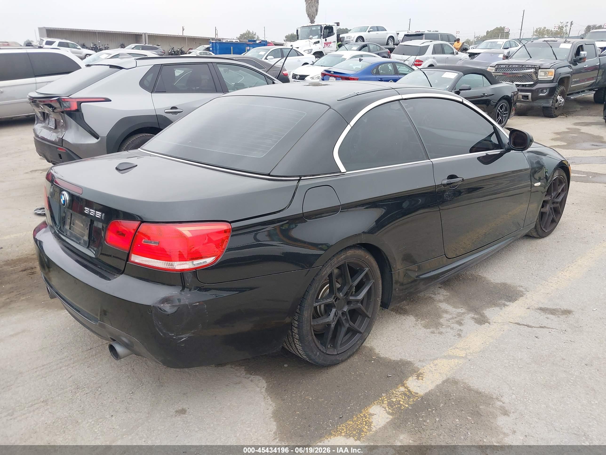 2010 Bmw 335i   Black vin: WBAWL7C52AP474295