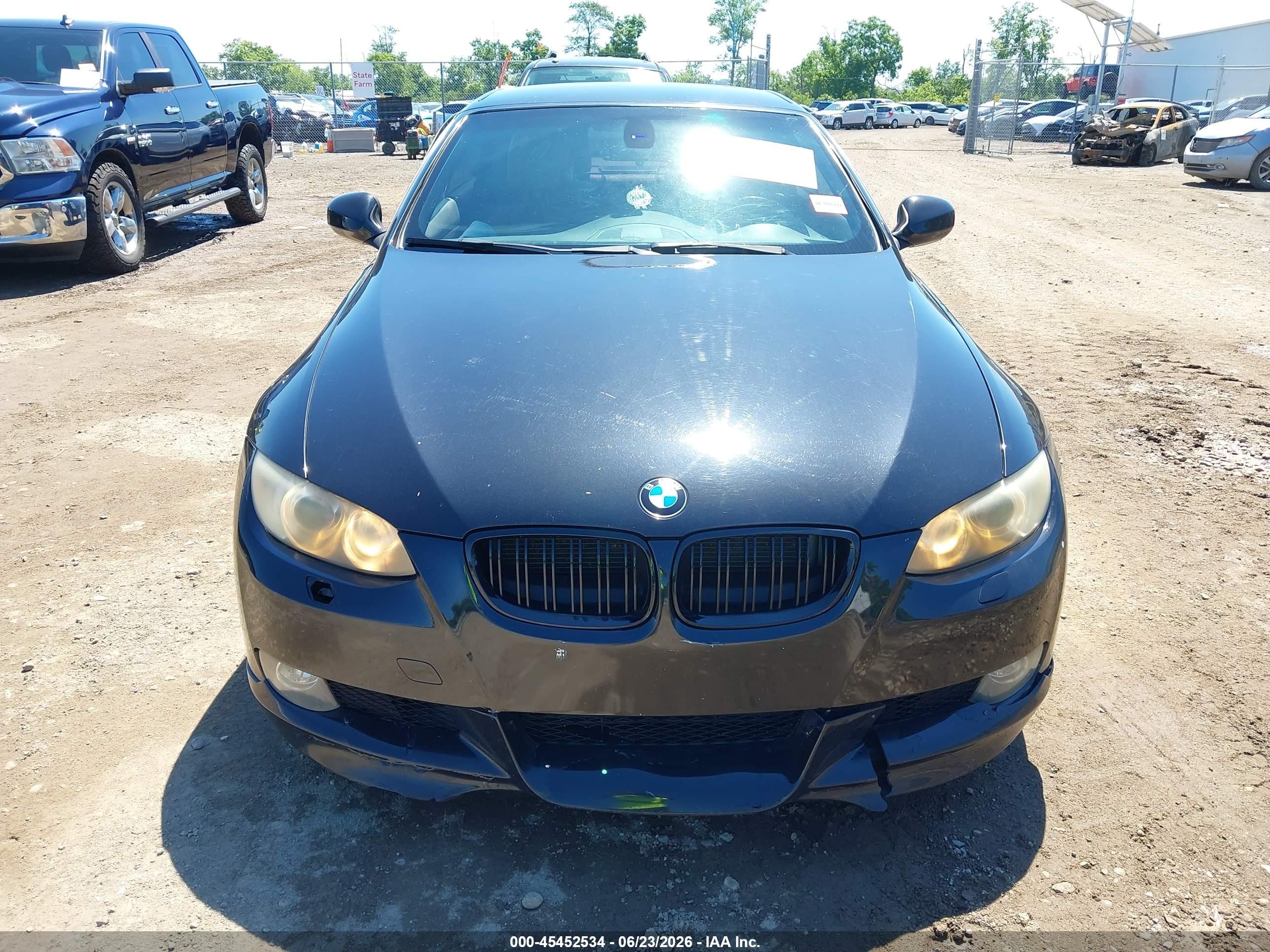 2010 Bmw 335i   Black vin: WBAWL7C52AP475883