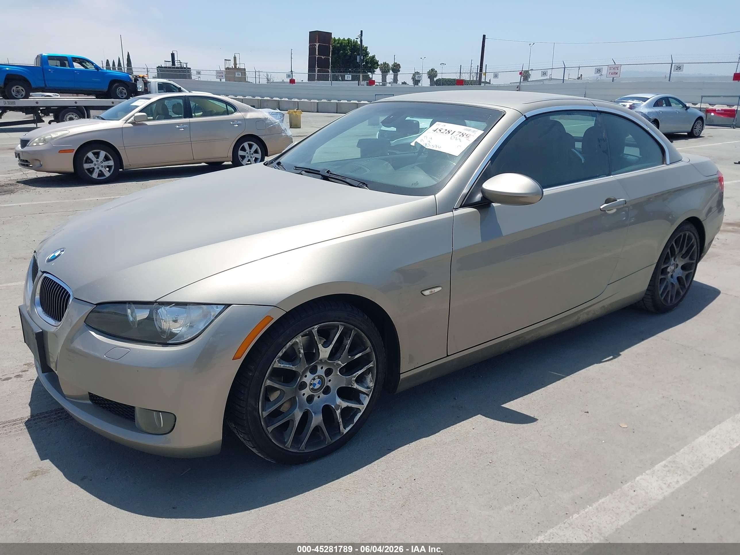 2007 Bmw 328i   Silver vin: WBAWR33507PX79536