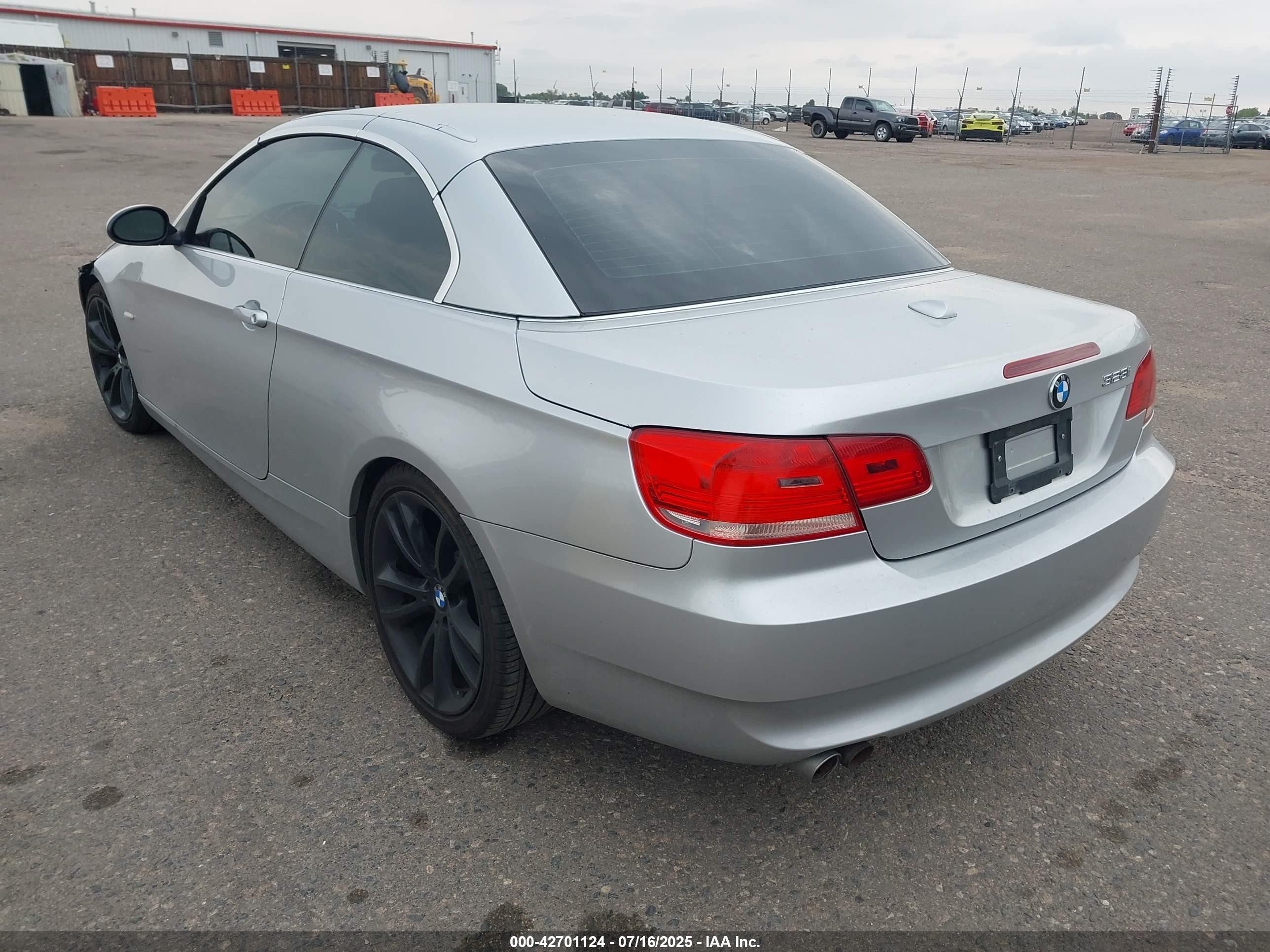 2009 Bmw 328i   Silver vin: WBAWR33529P154705