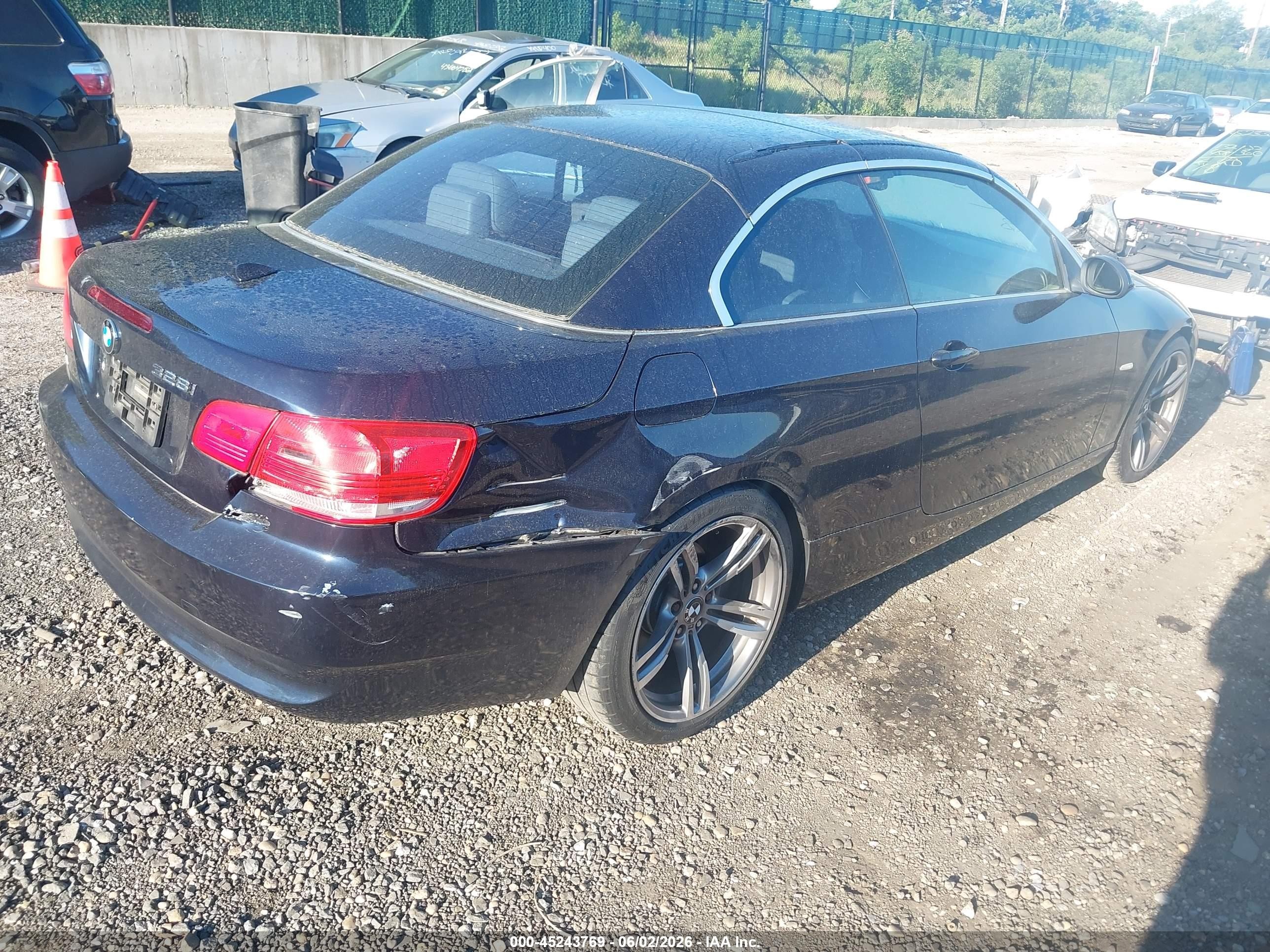 2009 Bmw 328i   Black vin: WBAWR33539P461316