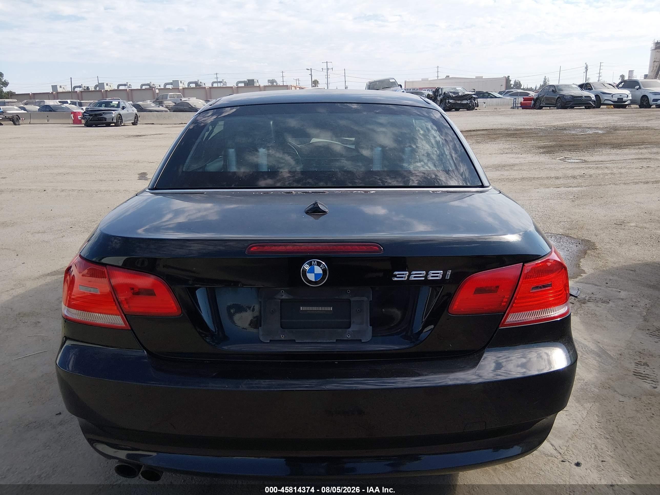 2009 Bmw 328i   Black vin: WBAWR33549P460742