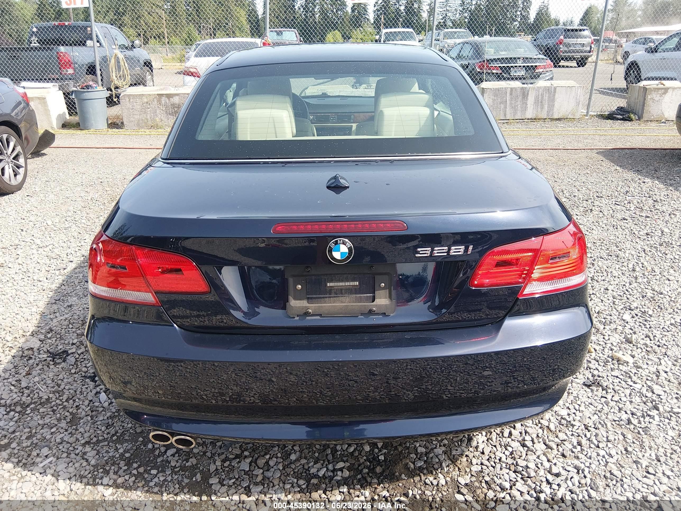 2007 Bmw 328i   Dark Blue vin: WBAWR33557PX79743