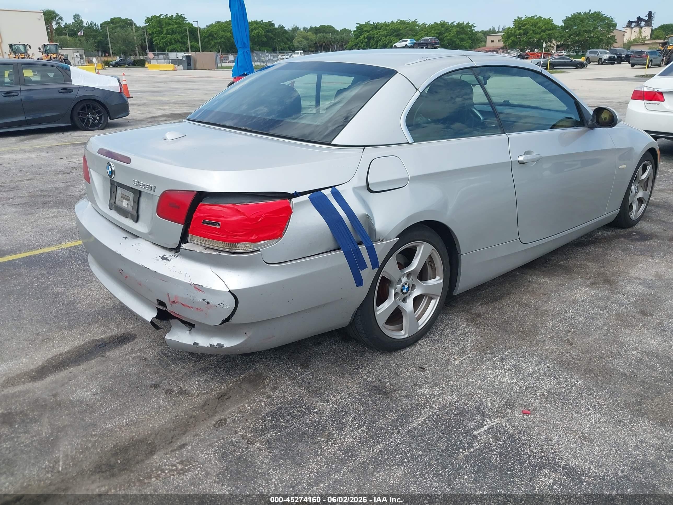 2008 Bmw 328i   Silver vin: WBAWR33588P151239