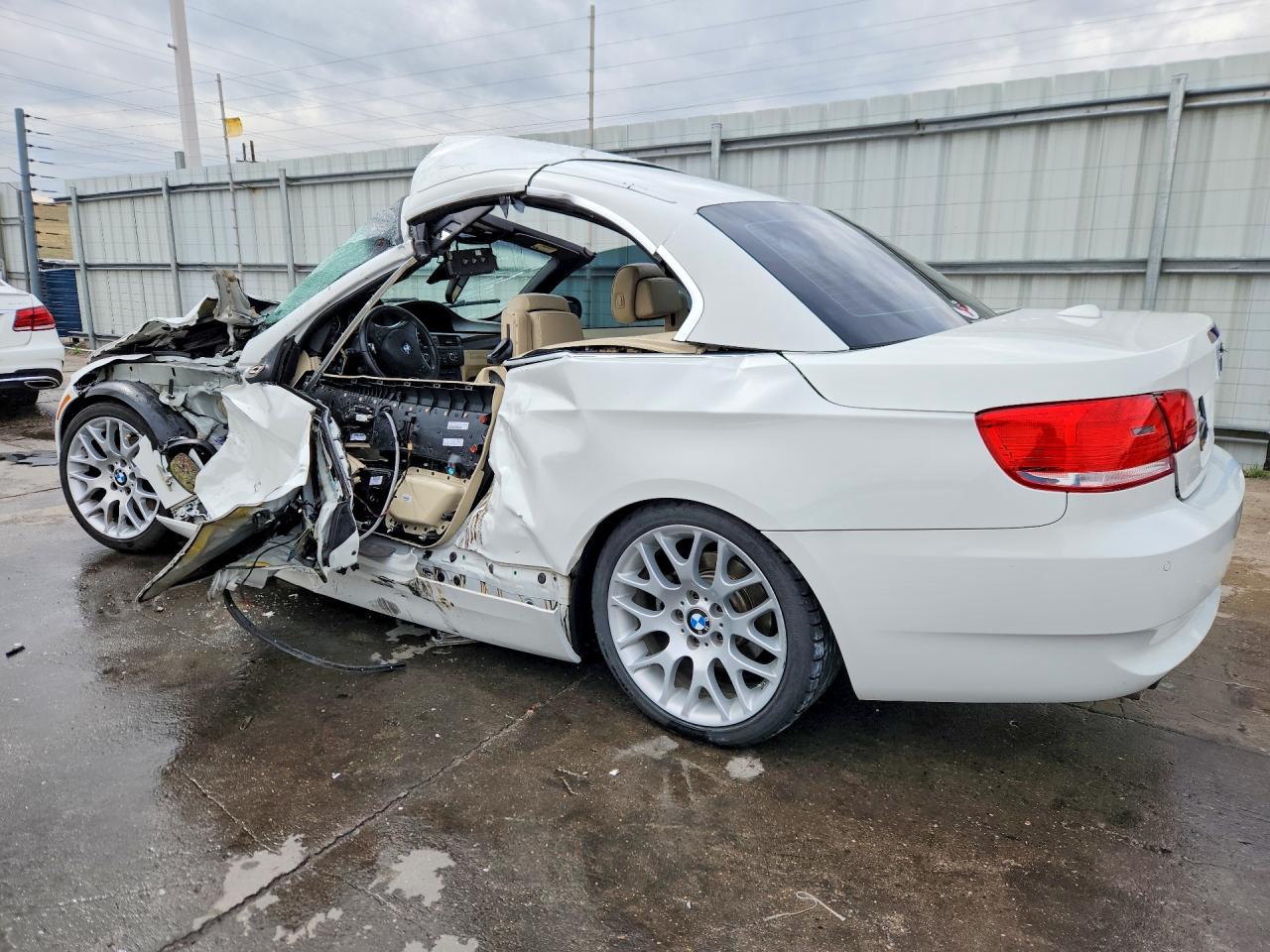 2010 Bmw 328 I Sulev White vin: WBAWR3C57AP463347