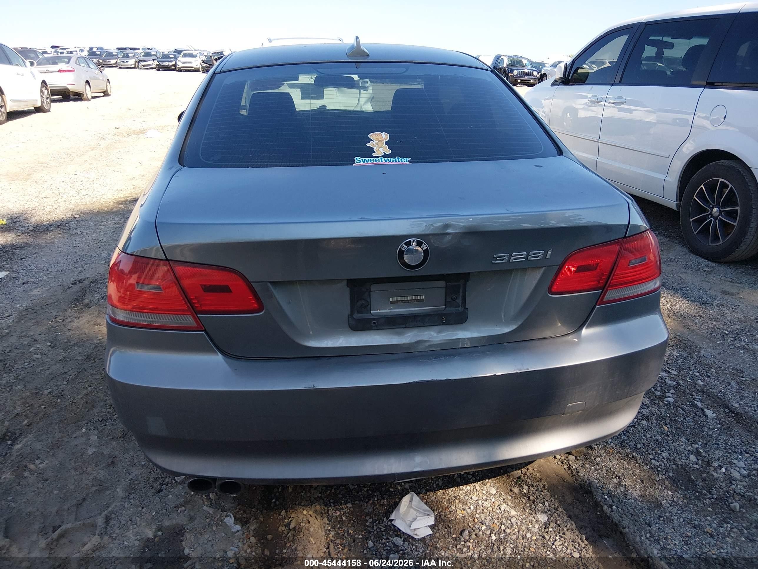 2008 Bmw 328i   Gray vin: WBAWV13518P120110