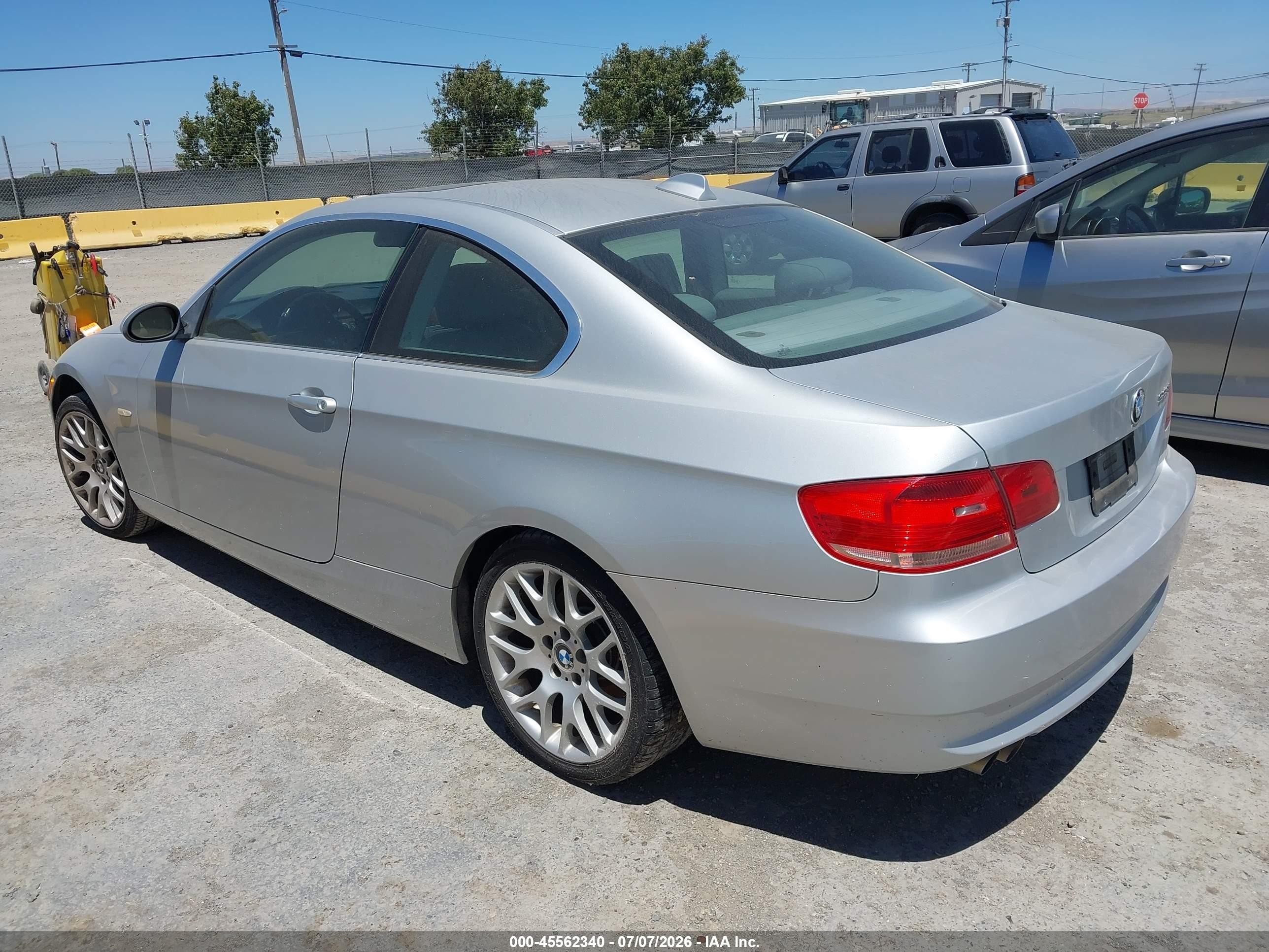 2007 Bmw 328i   Gray vin: WBAWV13527PK48600