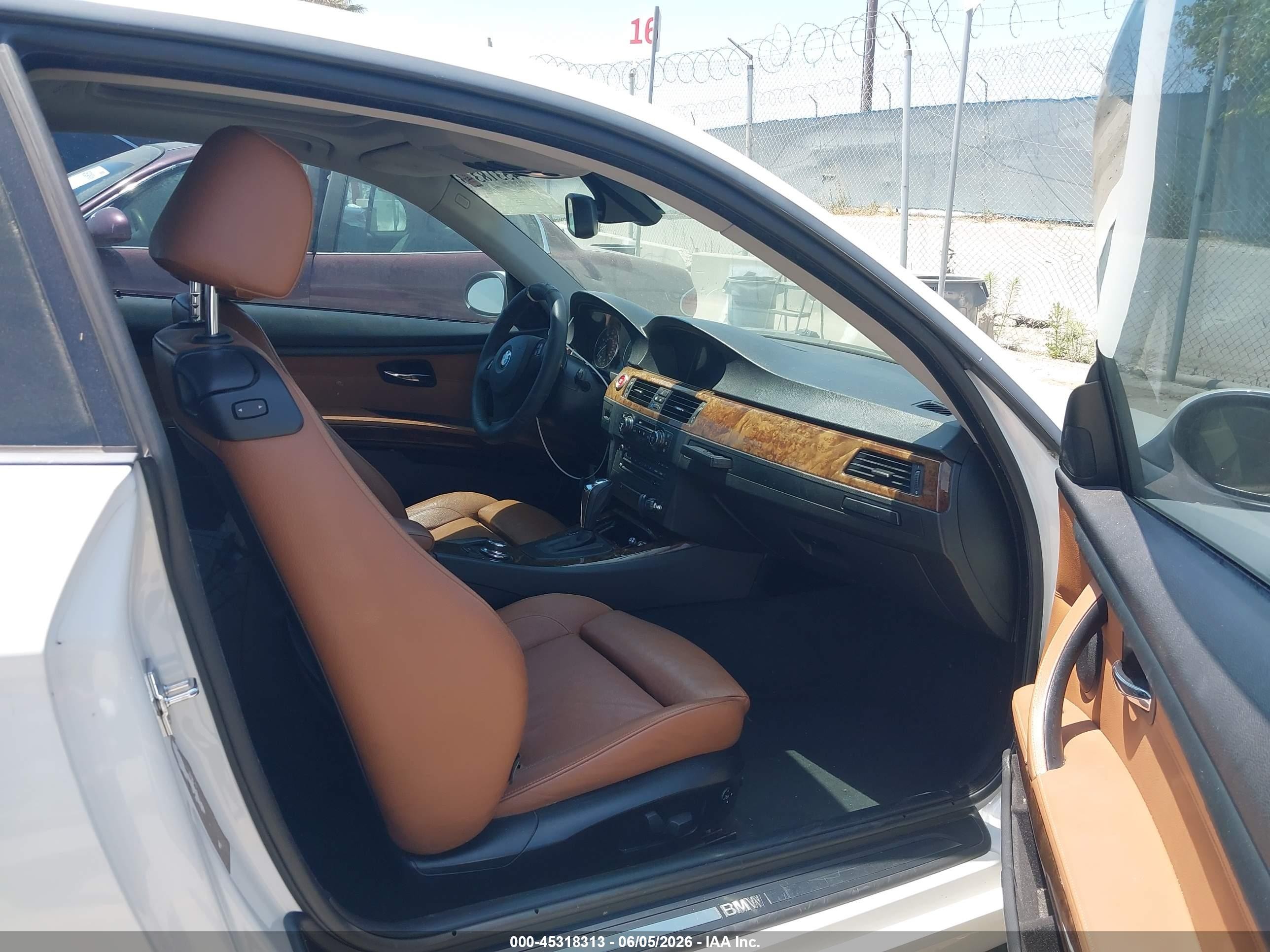 2008 Bmw 328i   White vin: WBAWV13538P121078