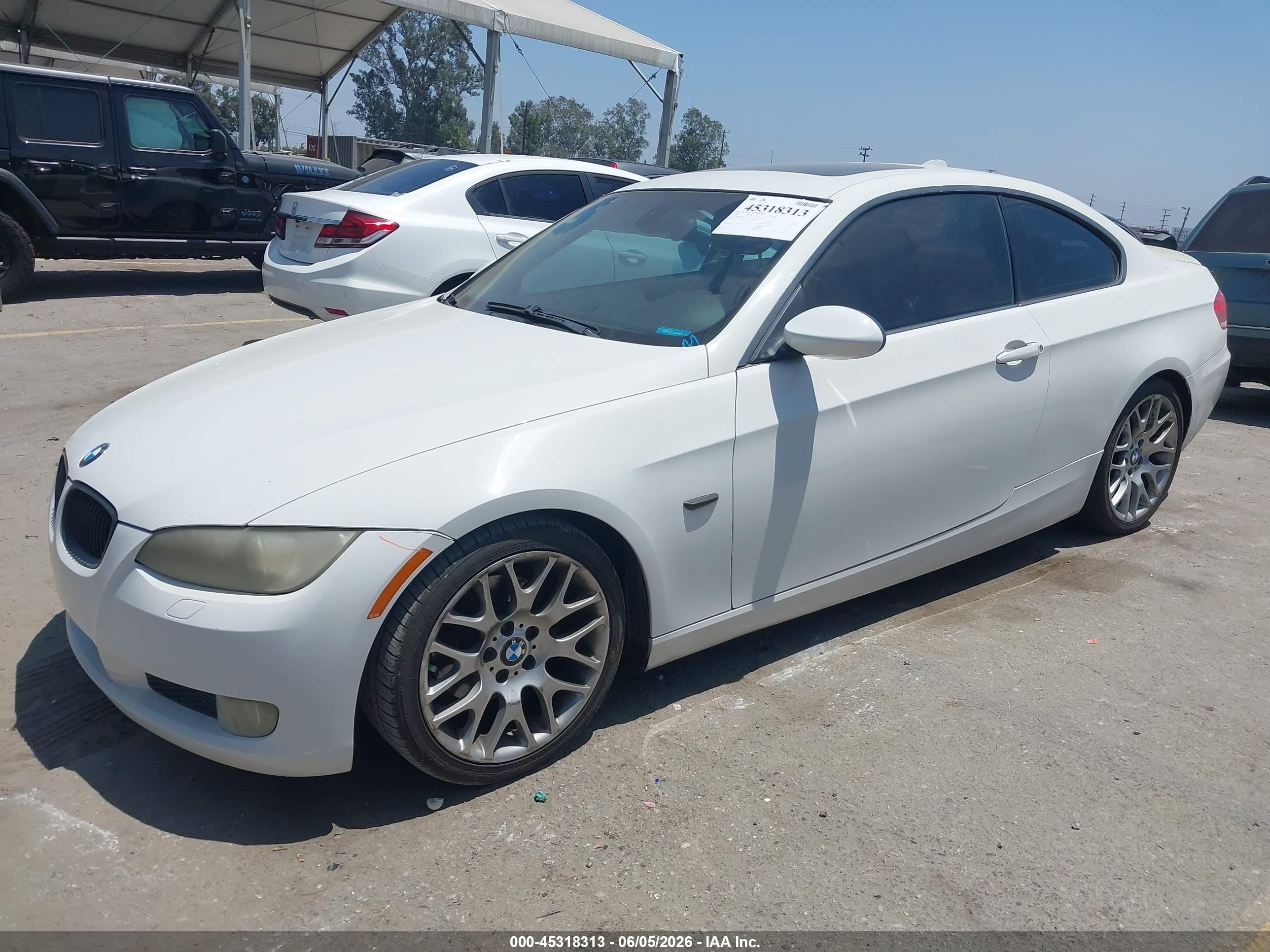 2008 Bmw 328i   White vin: WBAWV13538P121078
