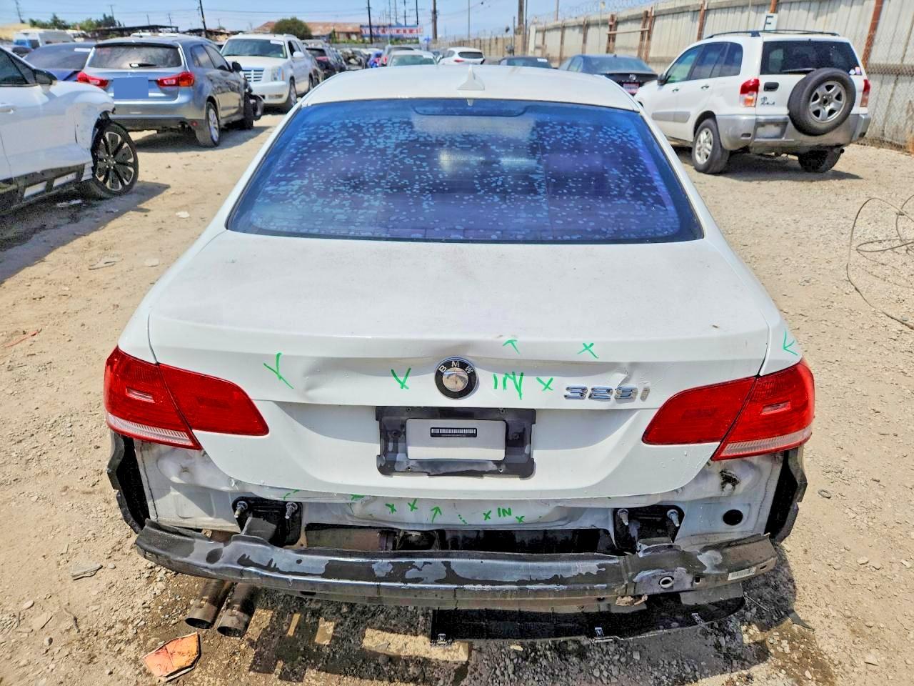 2009 Bmw 328 I Sulev White vin: WBAWV13569P122162