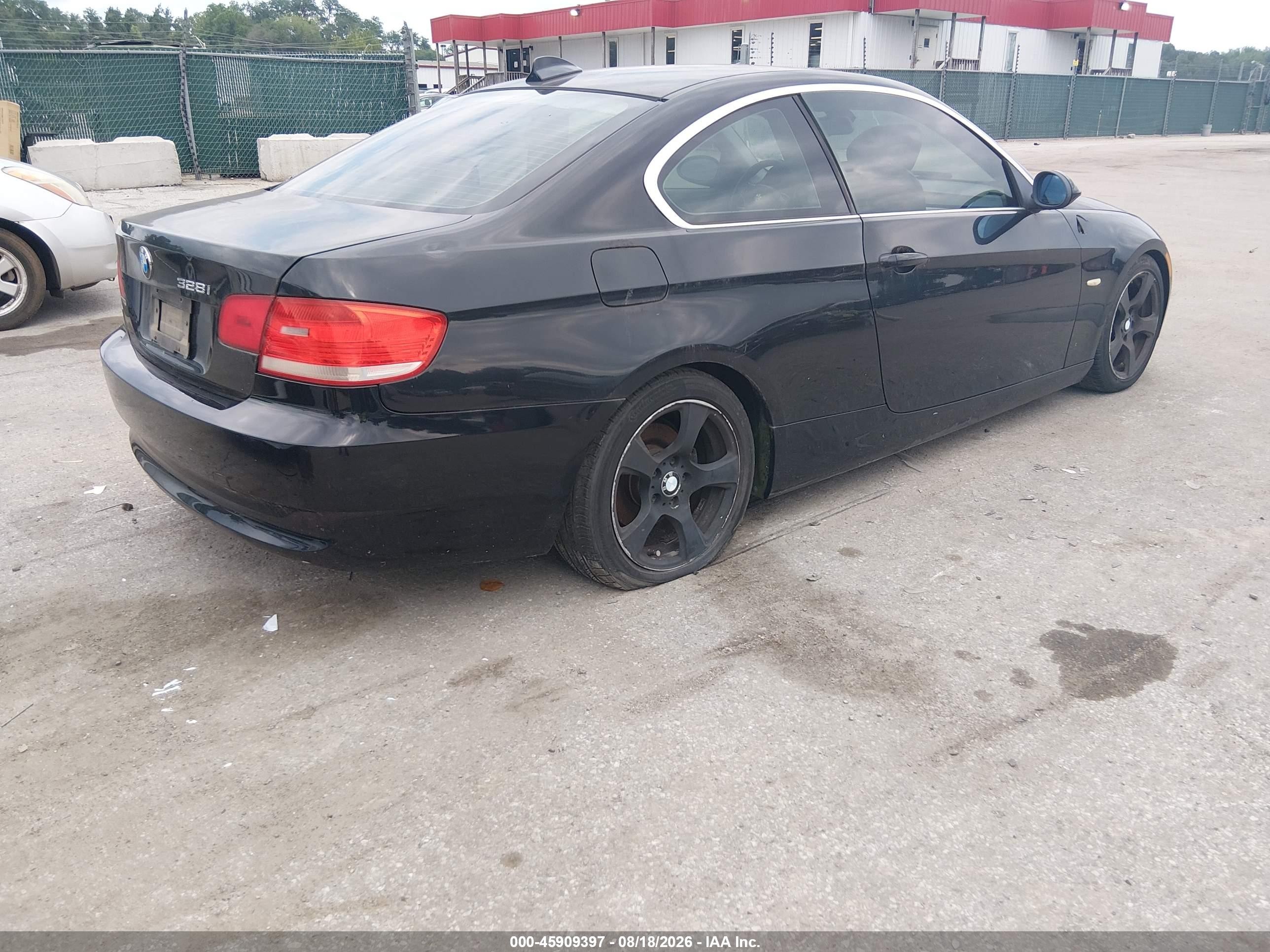2008 Bmw 328i   Black vin: WBAWV13588P119522