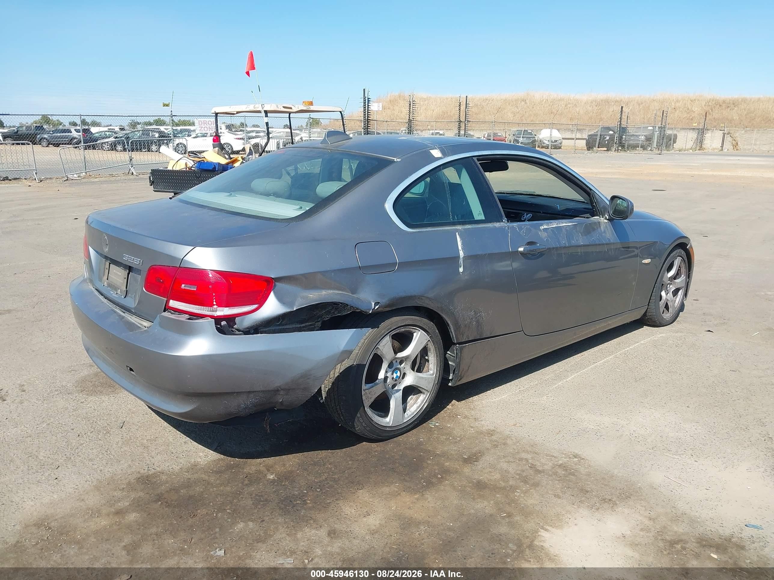 2010 Bmw 328i   Gray vin: WBAWV1C53AP124357