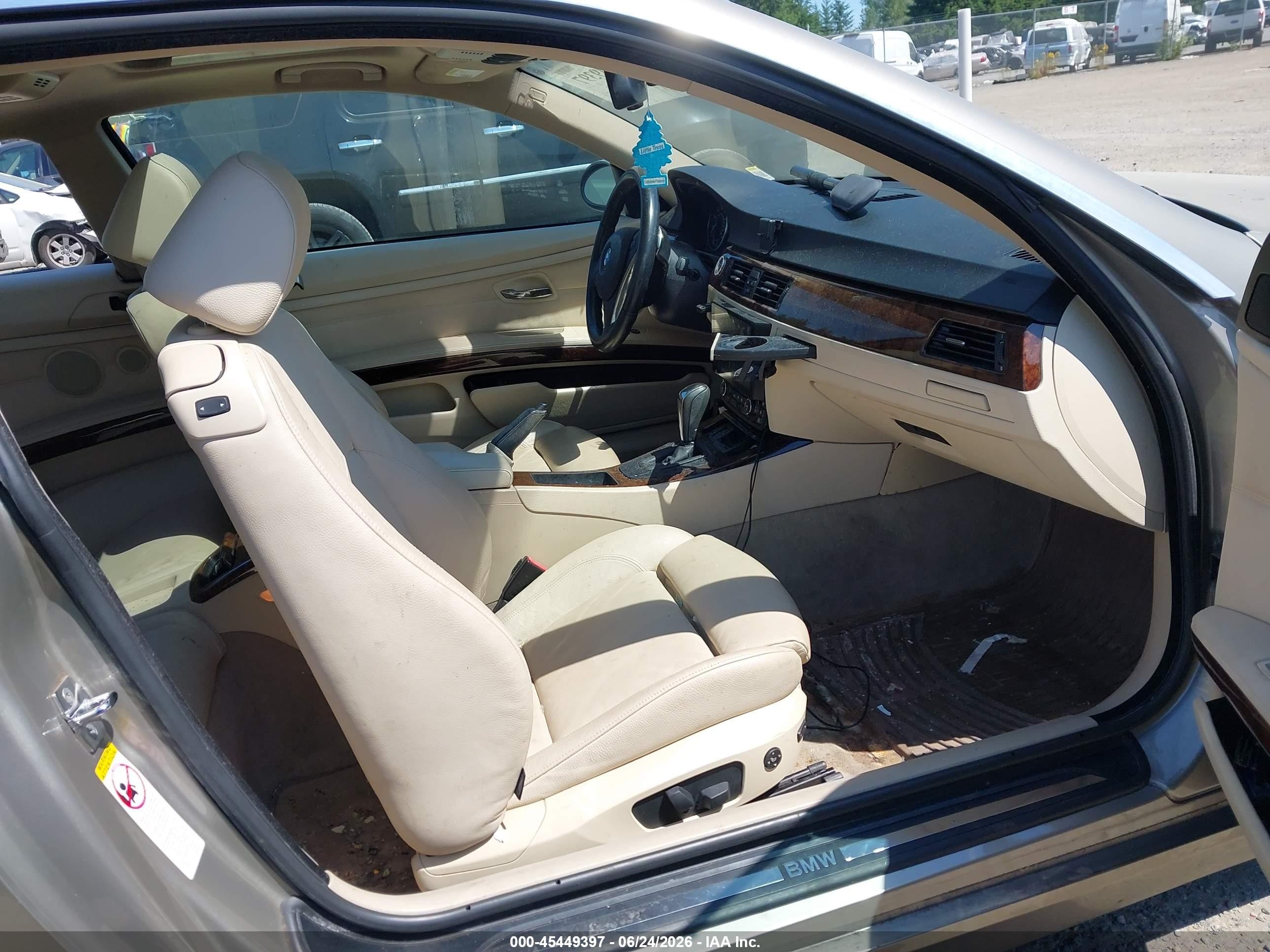 2008 Bmw 328xi Gold vin: WBAWV53518P078478