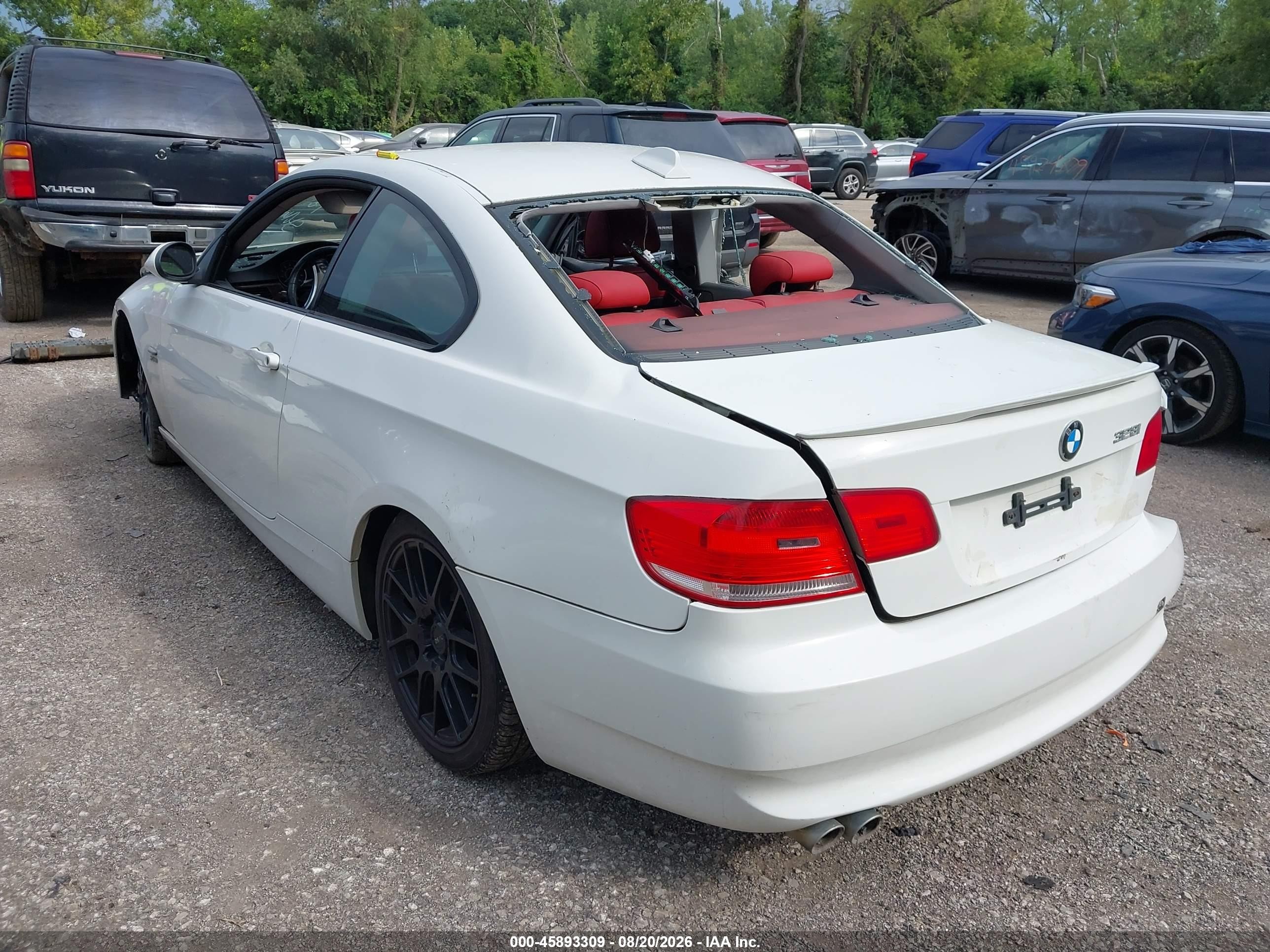 2009 Bmw 328i Xdrive White vin: WBAWV53589P080827