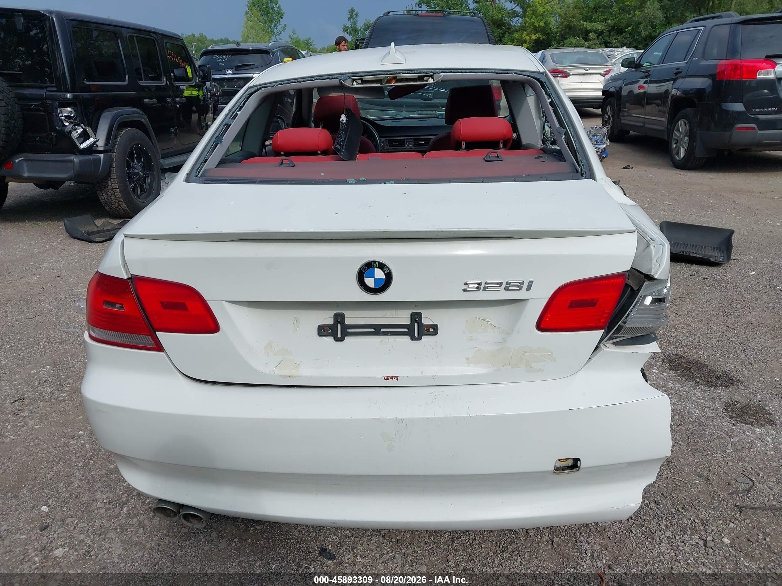 2009 Bmw 328i Xdrive White vin: WBAWV53589P080827