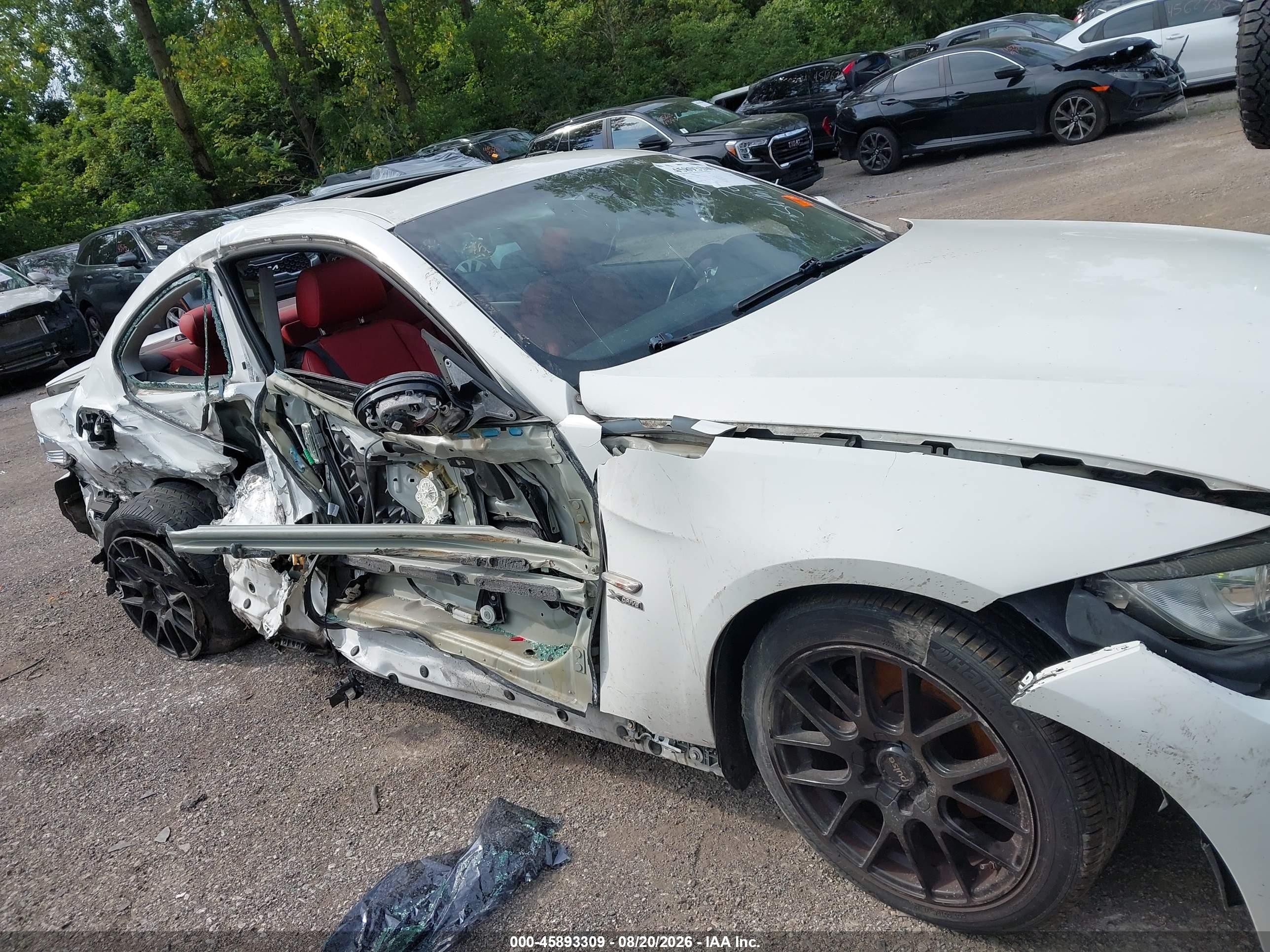 2009 Bmw 328i Xdrive White vin: WBAWV53589P080827