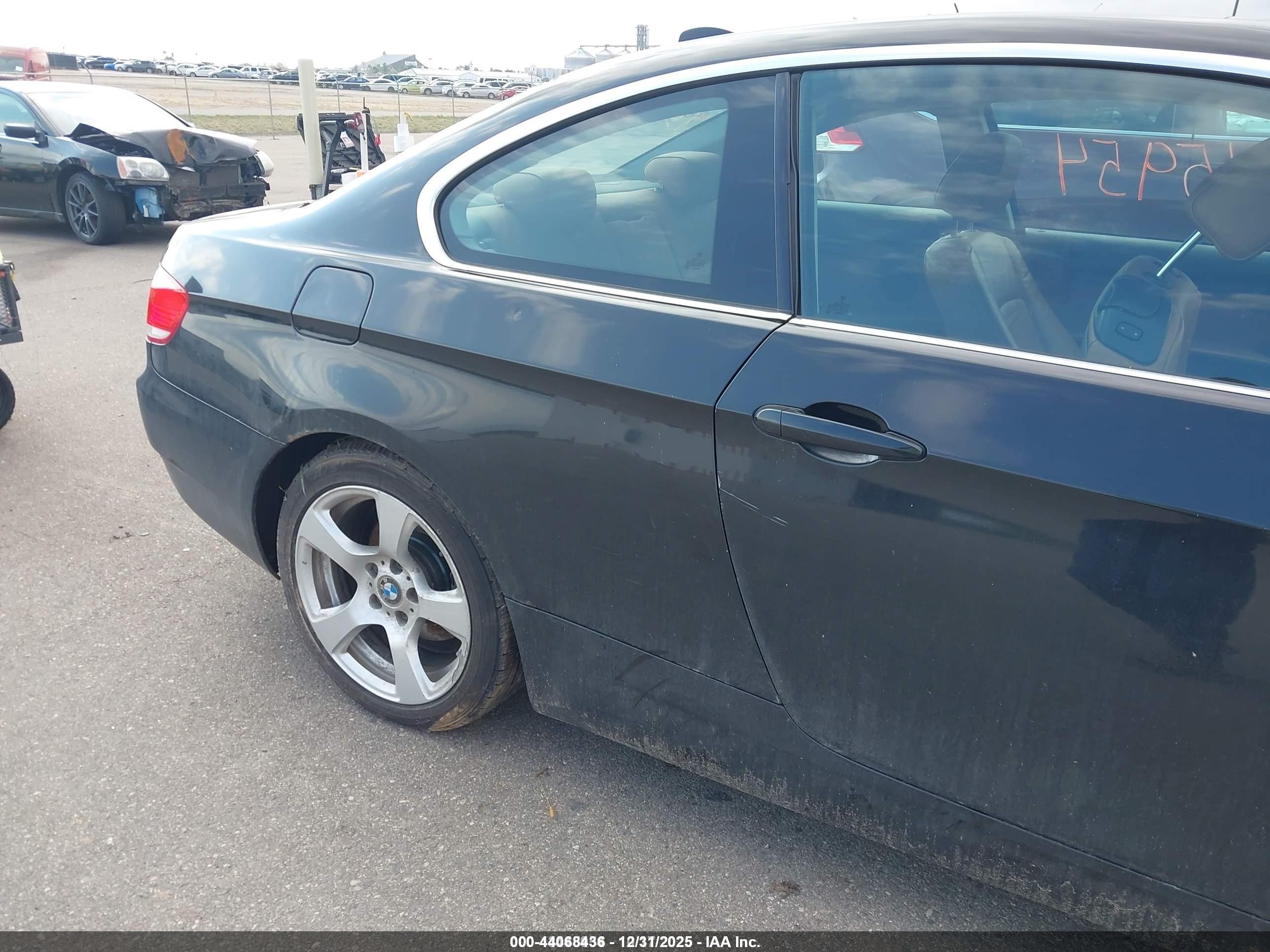 2008 Bmw 328xi   Black vin: WBAWV535X8P078107