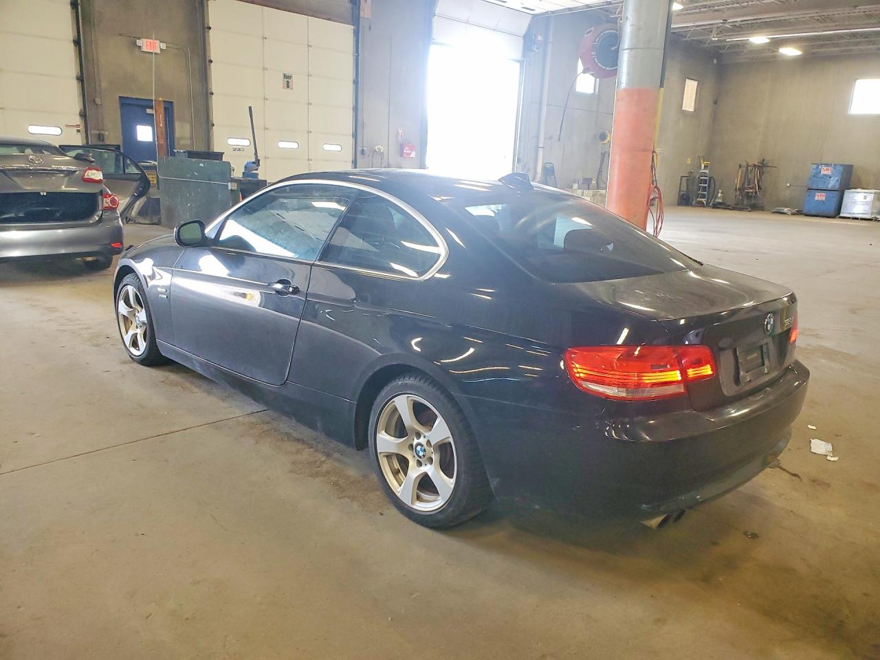 2010 Bmw 328 Xi Sulev Черный vin: WBAWV5C59AP098712