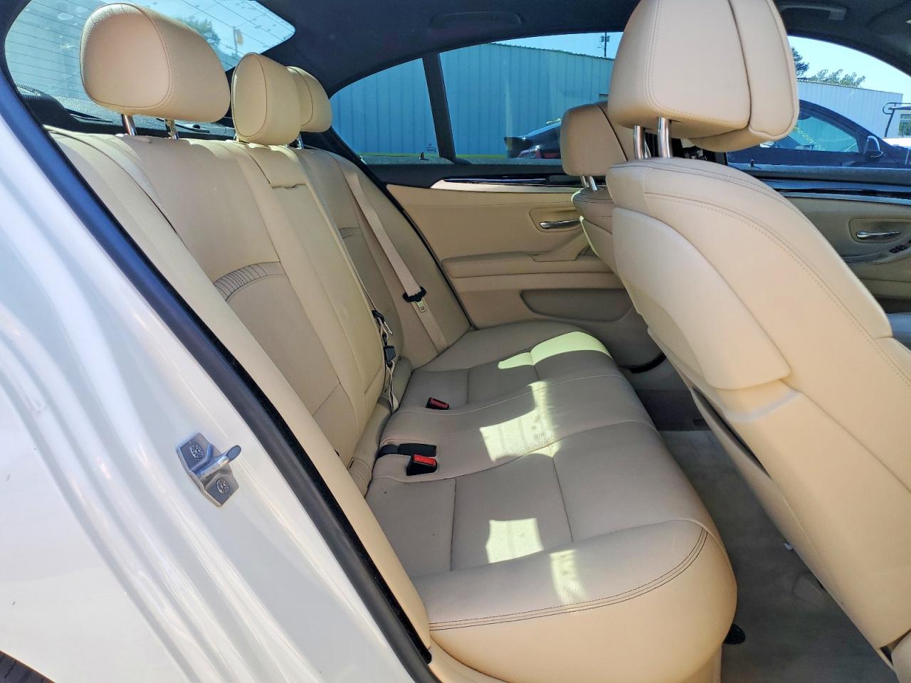 2014 Bmw 535 D White vin: WBAXA5C50ED689079