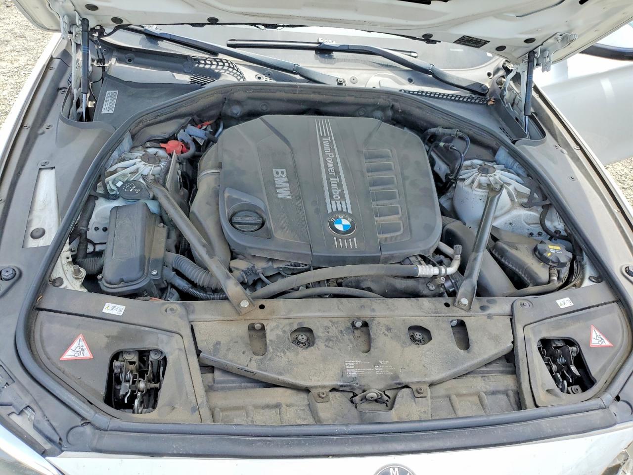 2015 Bmw 535 D White vin: WBAXA5C53FD691295
