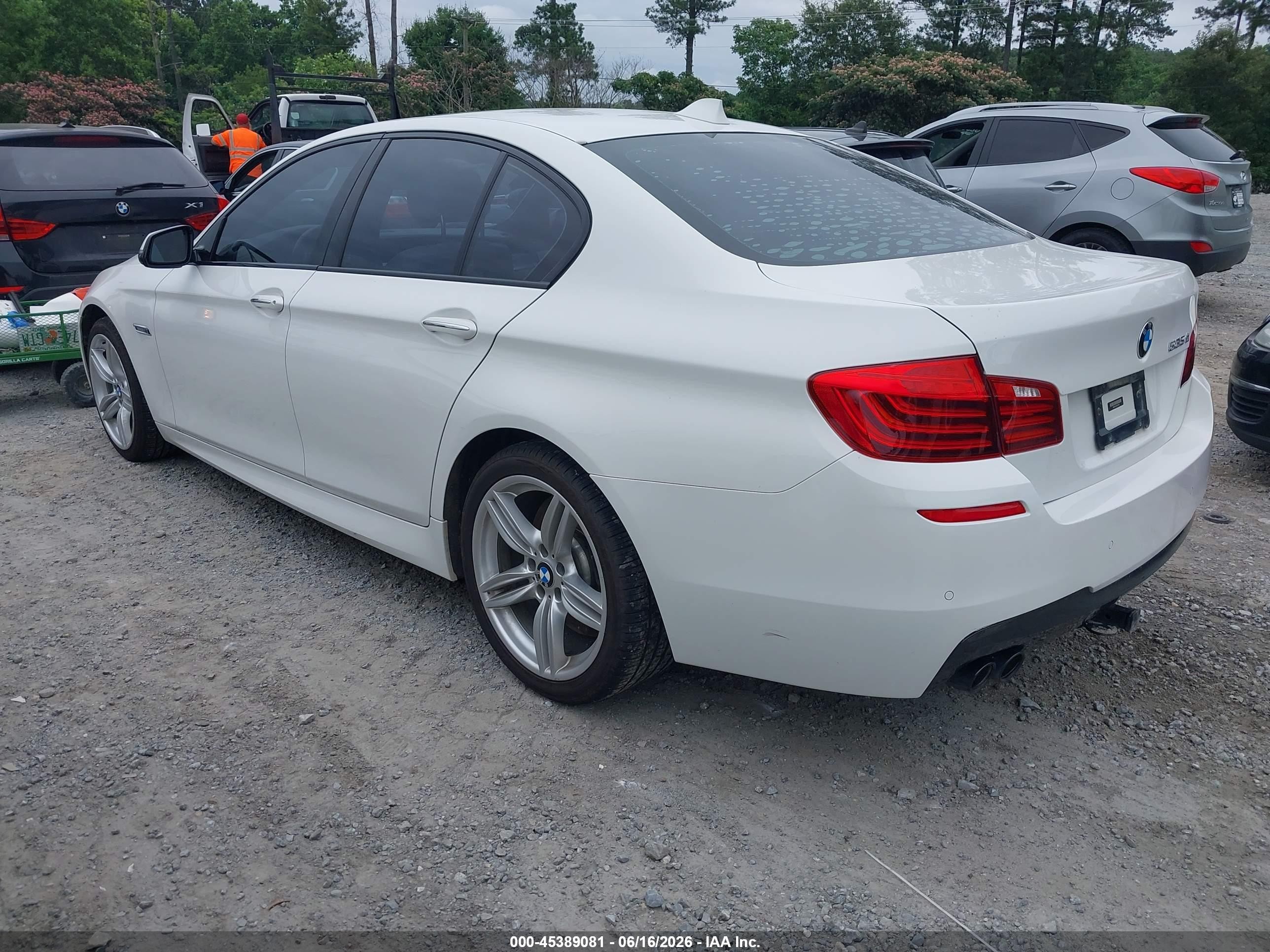 2014 Bmw 535d   White vin: WBAXA5C54ED001682