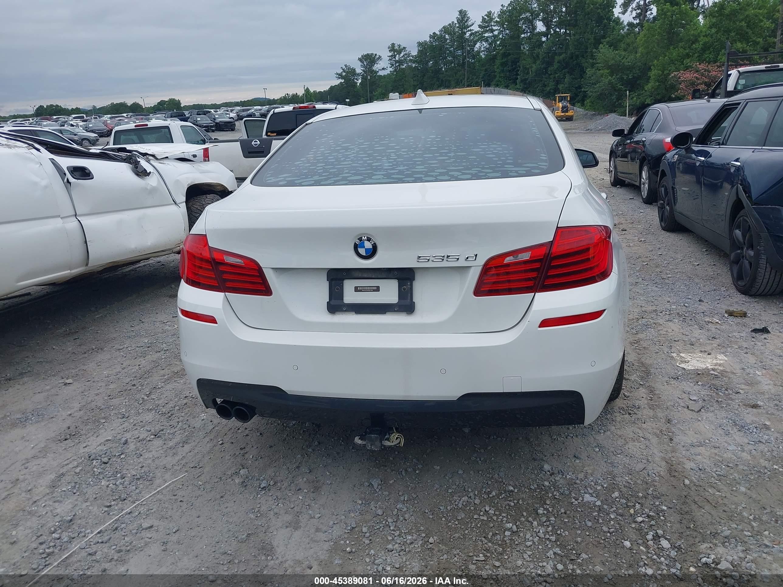 2014 Bmw 535d   White vin: WBAXA5C54ED001682