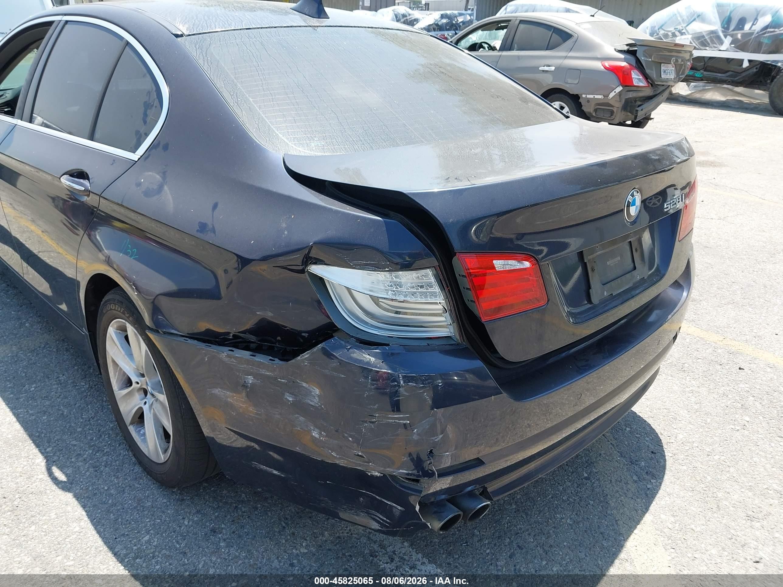 2012 Bmw 528i Blue vin: WBAXG5C50CDY28963