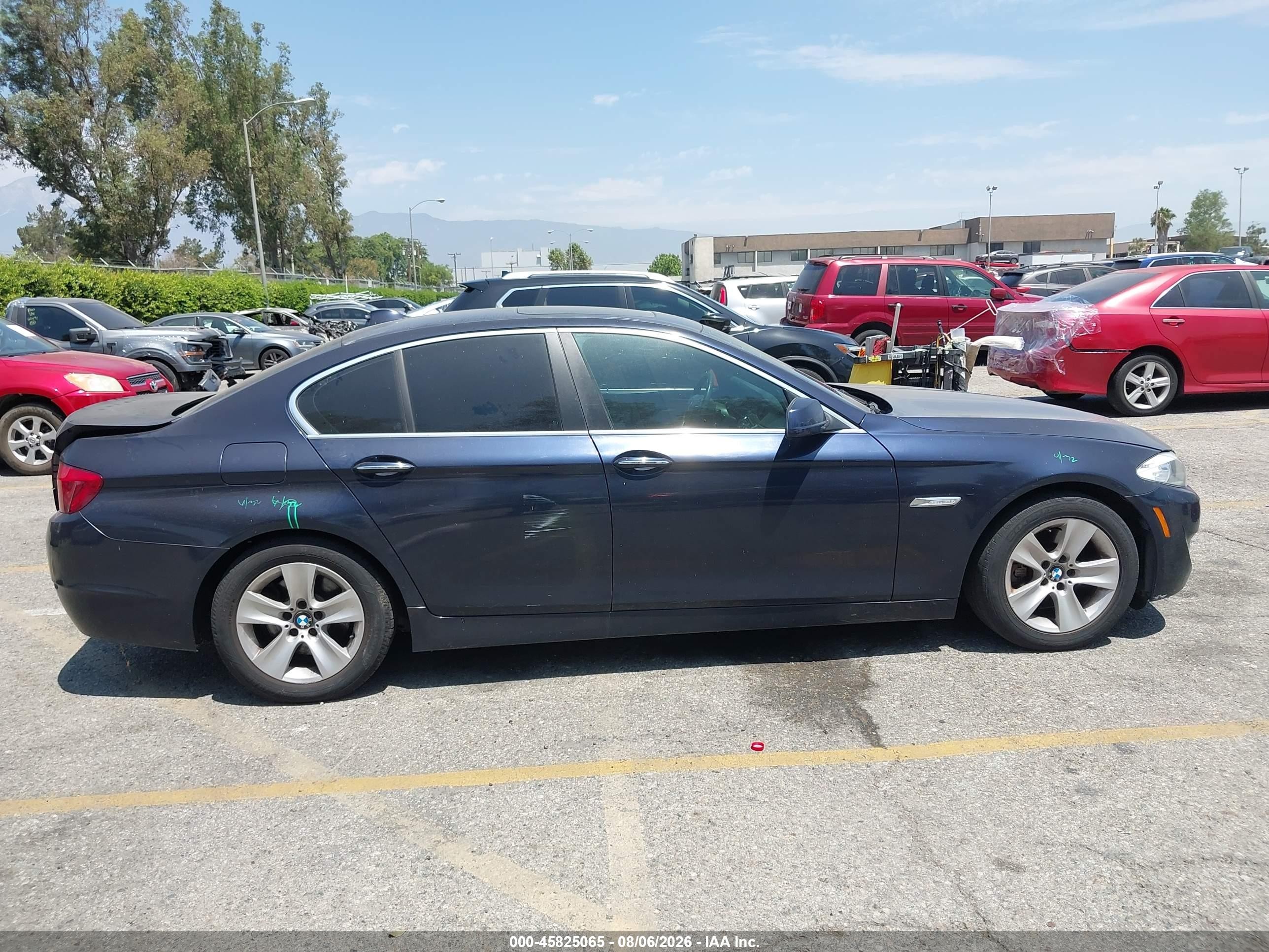 2012 Bmw 528i Blue vin: WBAXG5C50CDY28963