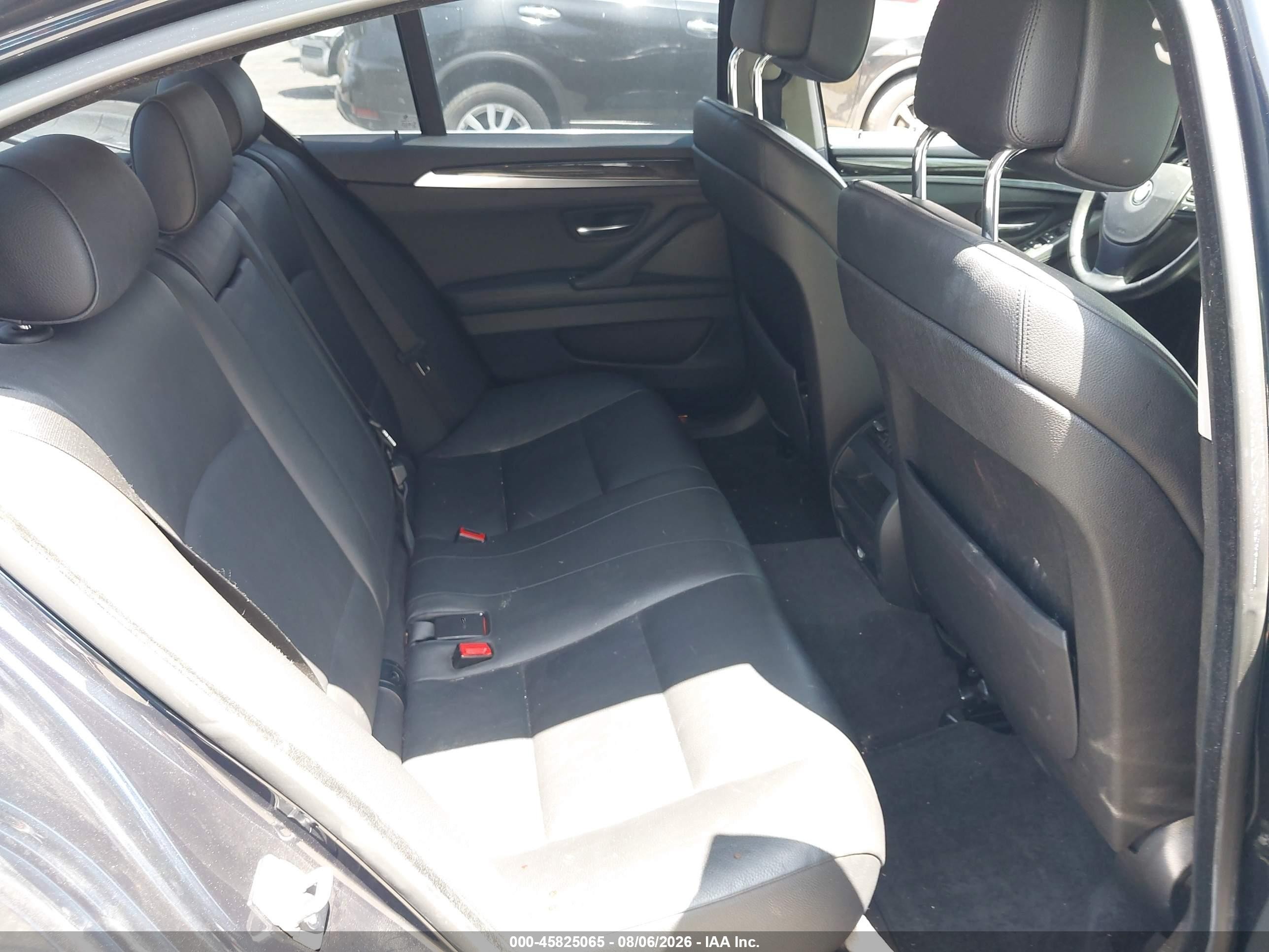 2012 Bmw 528i Blue vin: WBAXG5C50CDY28963