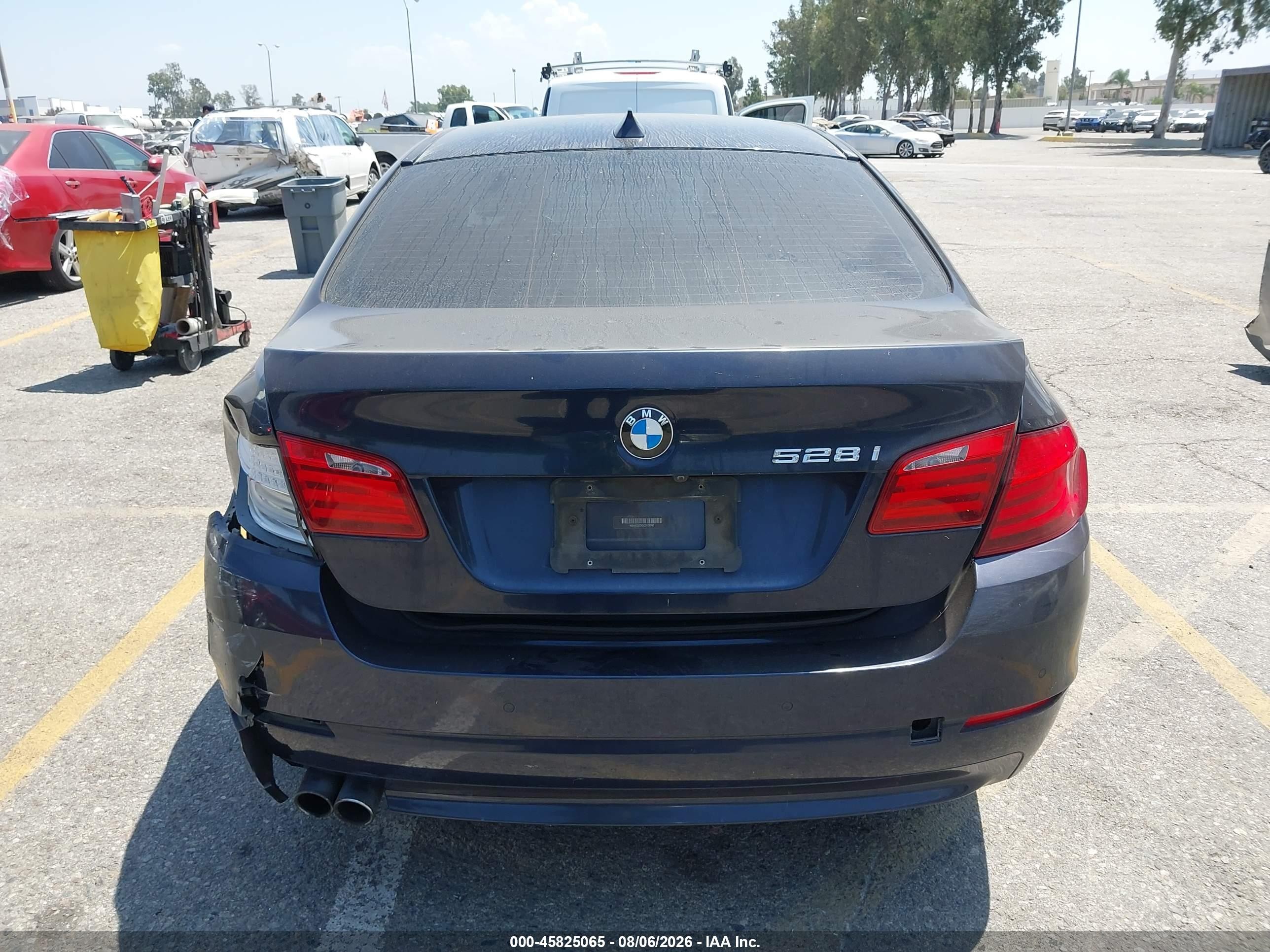 2012 Bmw 528i Blue vin: WBAXG5C50CDY28963