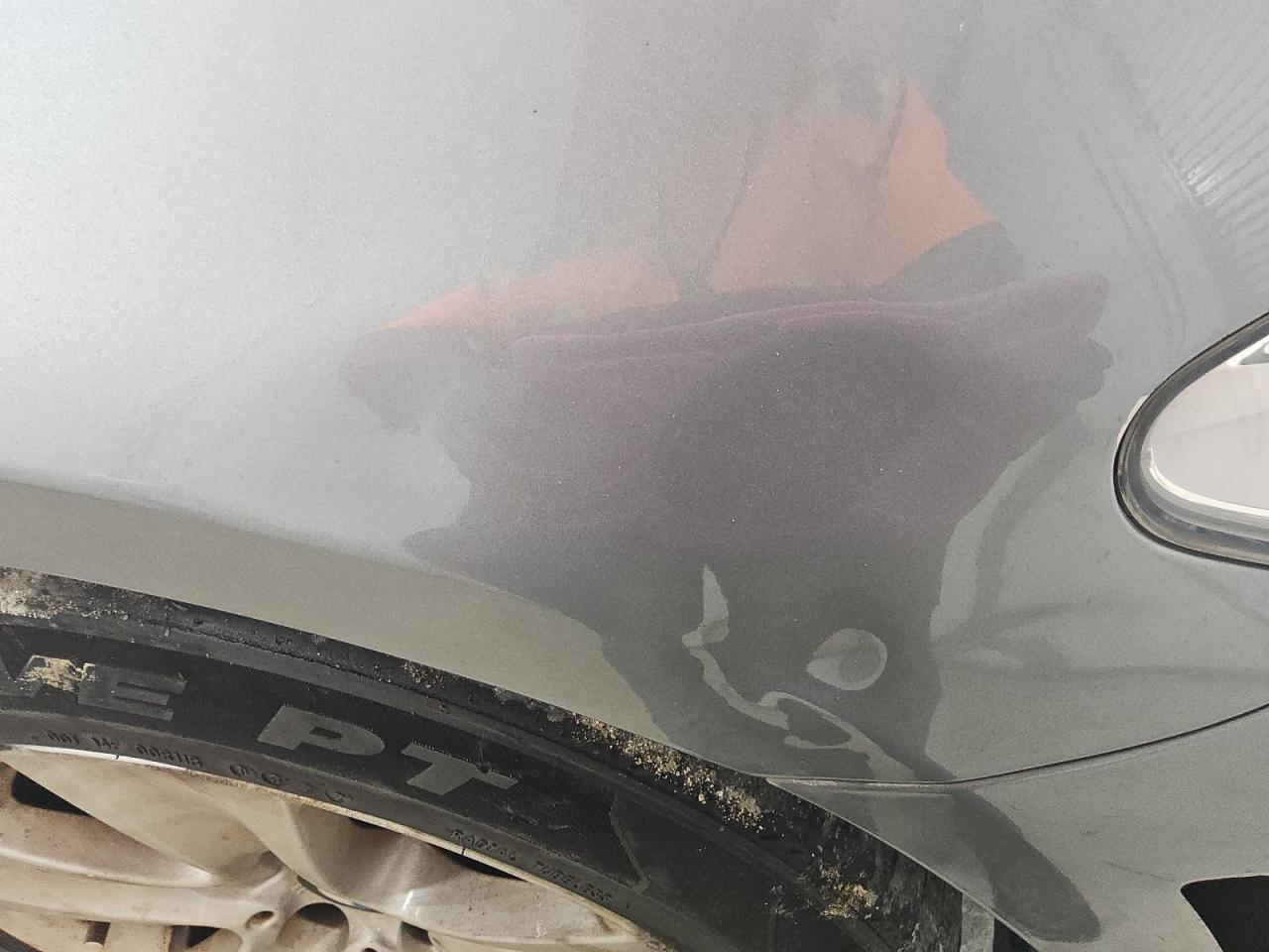 2012 Bmw 528 I Gray vin: WBAXG5C50CDY29918 Damage: Right Front Fender, Dent(S) W/ Paint Dmg, 5 To 6 Inches