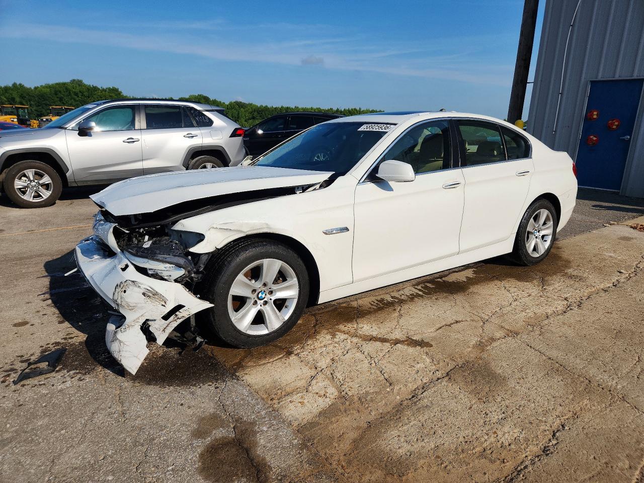 2012 Bmw 528 I White vin: WBAXG5C50CDY30342