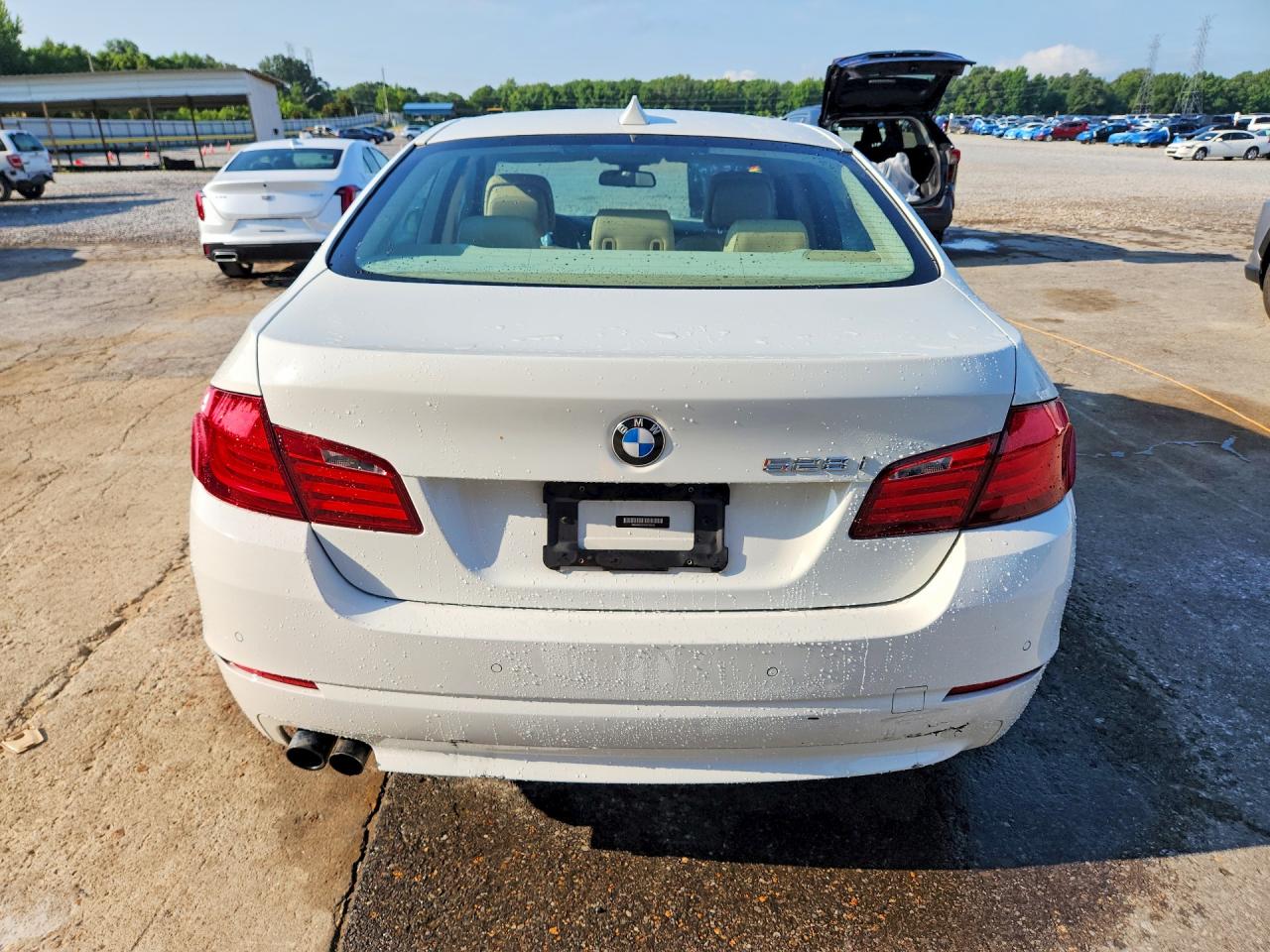 2012 Bmw 528 I Белый vin: WBAXG5C50CDY30342