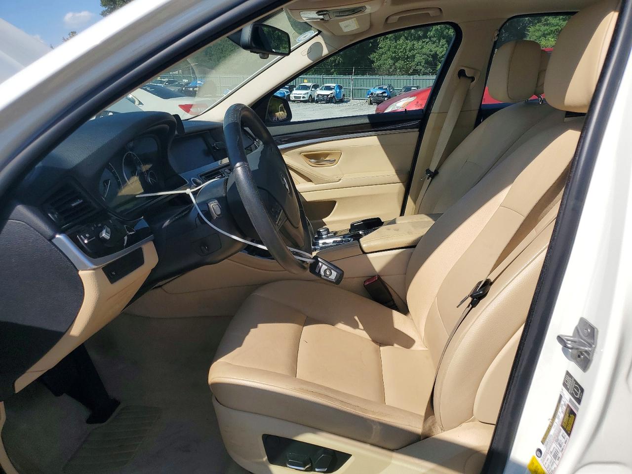 2013 Bmw 528 I White vin: WBAXG5C50DD231636