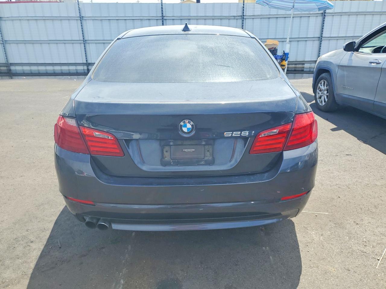 2013 Bmw 528 I Серый vin: WBAXG5C51DD228664