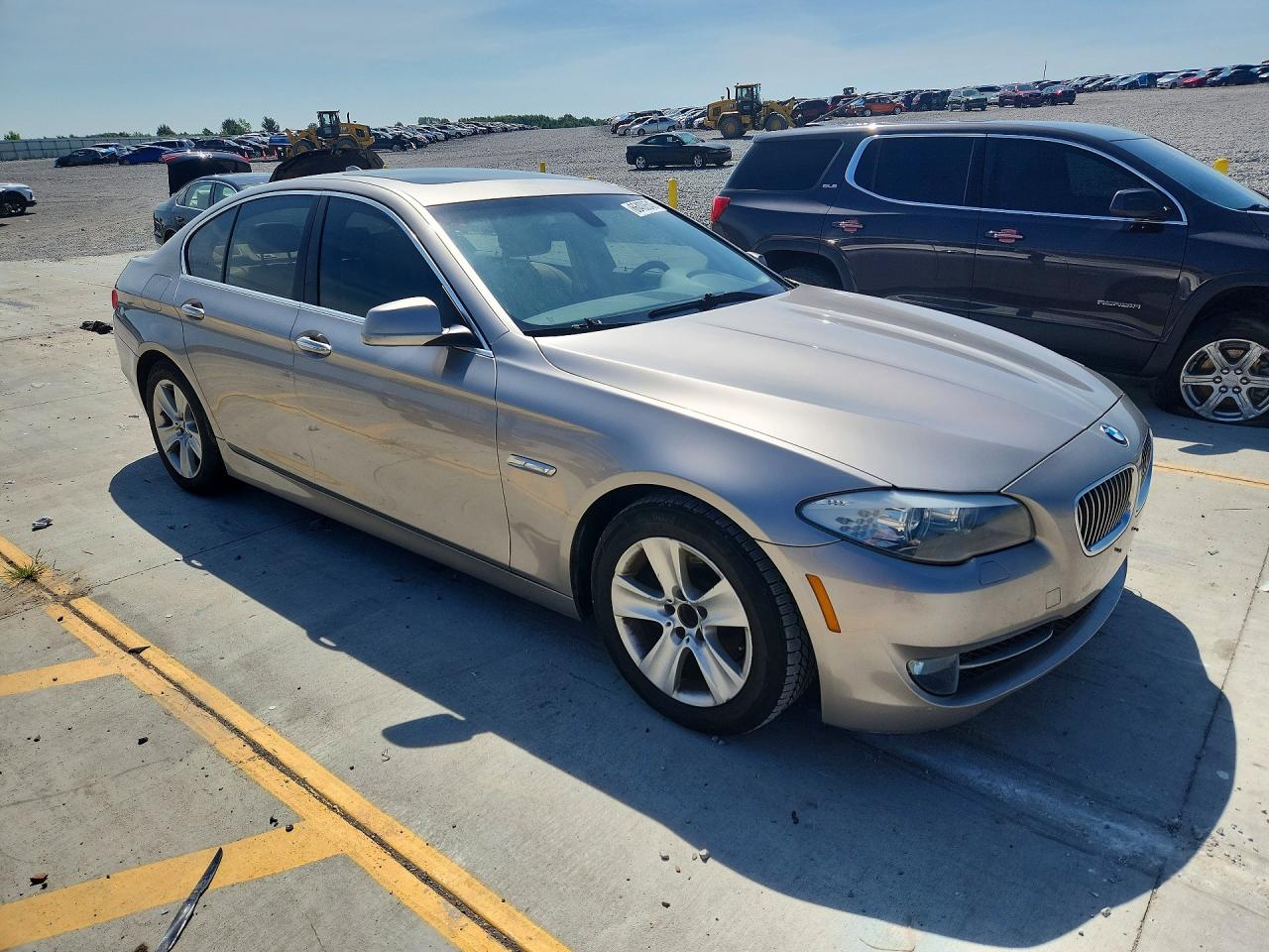2013 Bmw 528 I Silver vin: WBAXG5C51DD229524