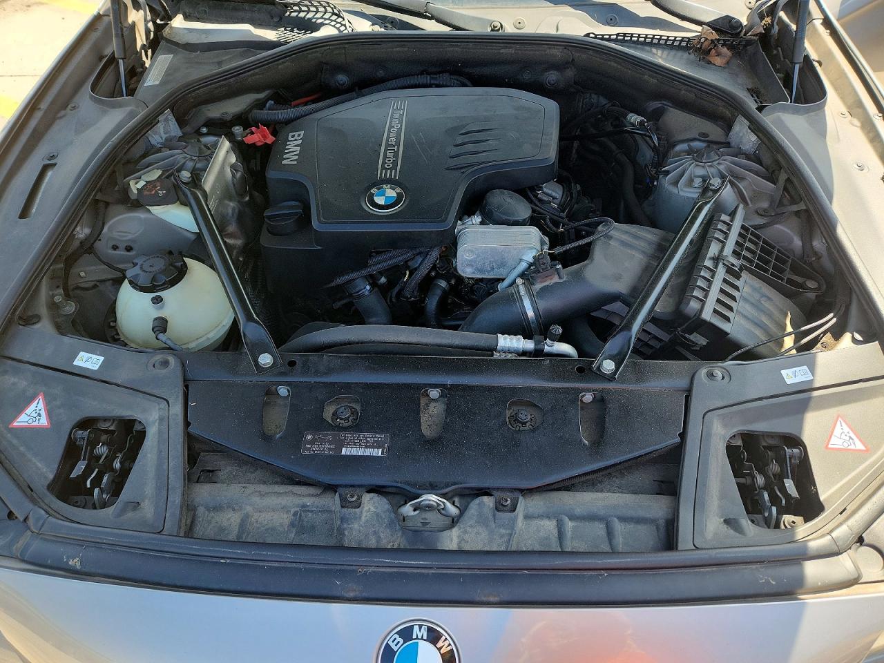 2013 Bmw 528 I Silver vin: WBAXG5C51DD229524