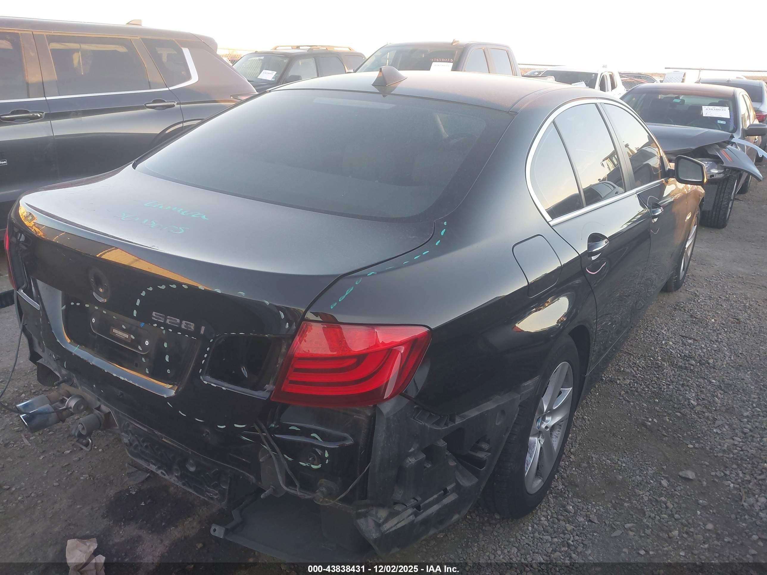 2013 Bmw 528i   Black vin: WBAXG5C51DD231127