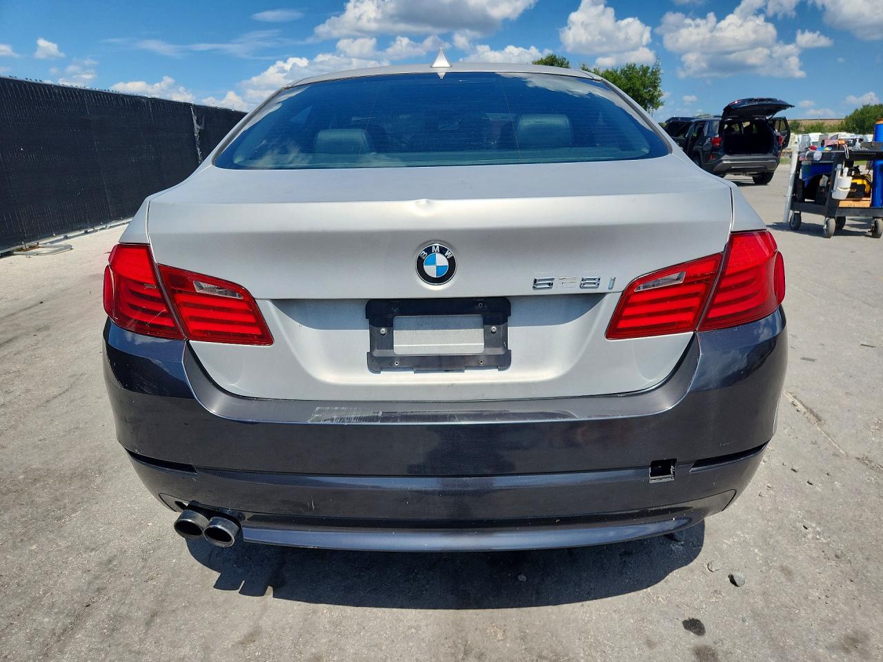 2013 Bmw 528 I Silver vin: WBAXG5C51DDY34756