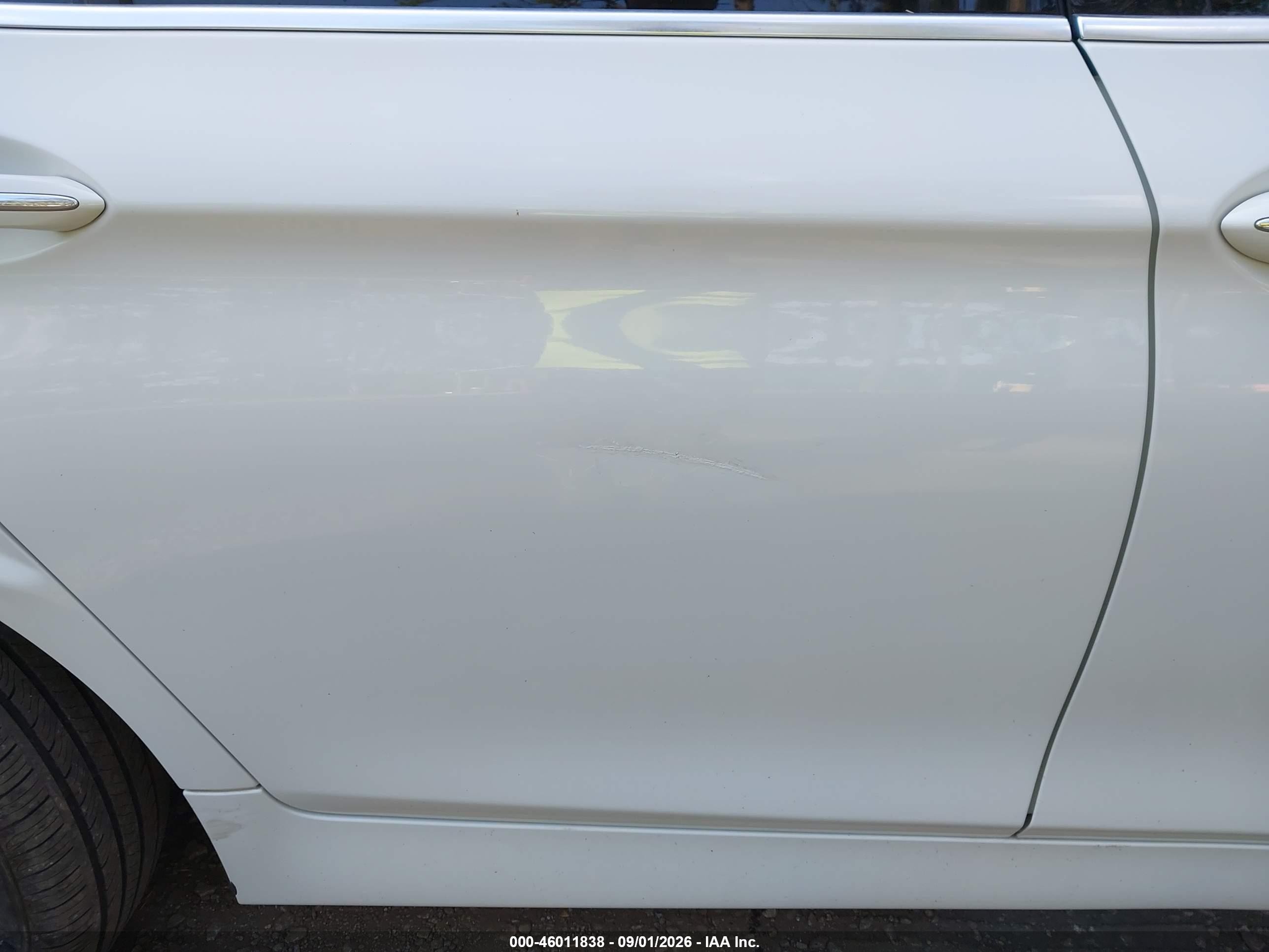 2012 Bmw 528i   White vin: WBAXG5C52CDX01633