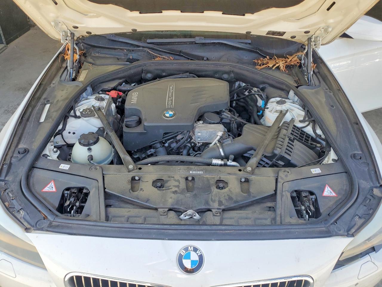 2012 Bmw 528 I White vin: WBAXG5C52CDX04886